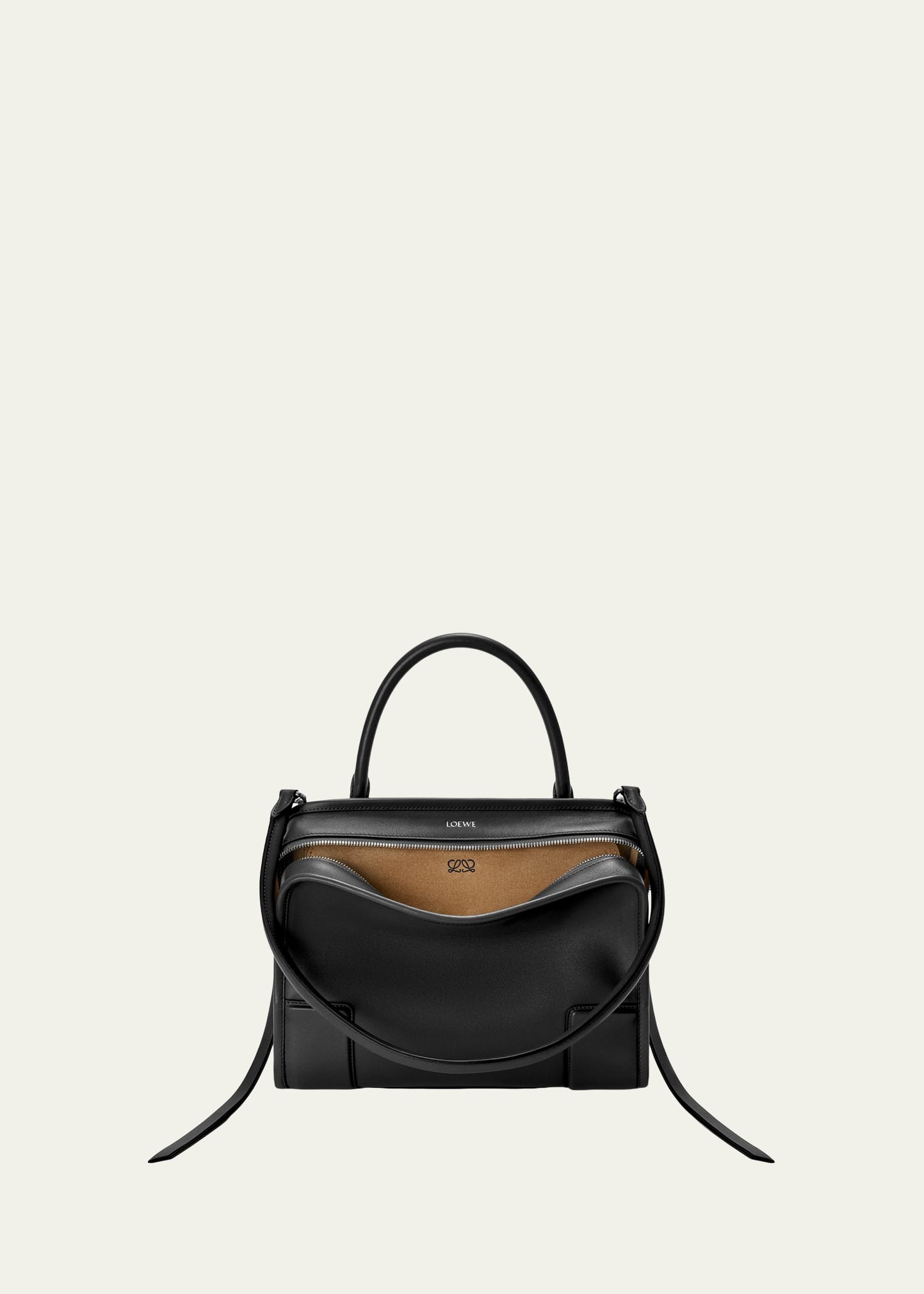 パオパオ Loewe Amazona 180 Medium Leather Top-Handle Bag - Bergdorf Goodman