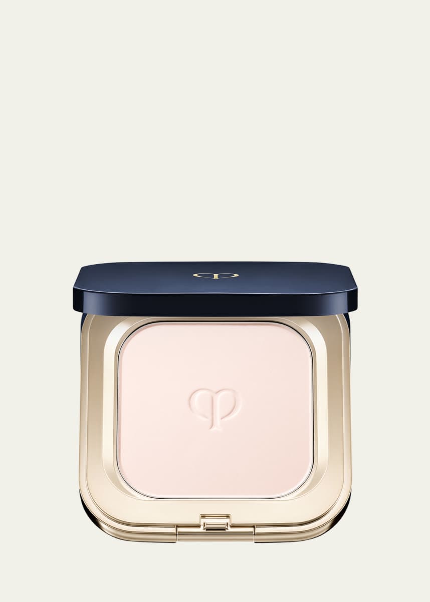 Cle de Peau Beaute Refining Pressed Powder