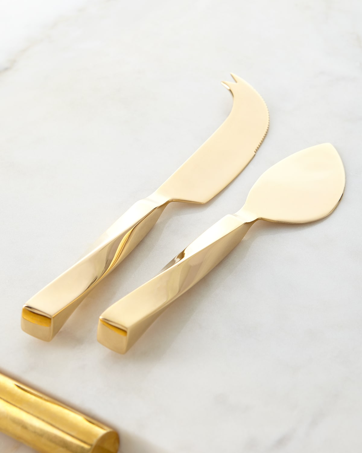 Shop Aerin Leon Cheese Knives, Set Of 2 In Gold