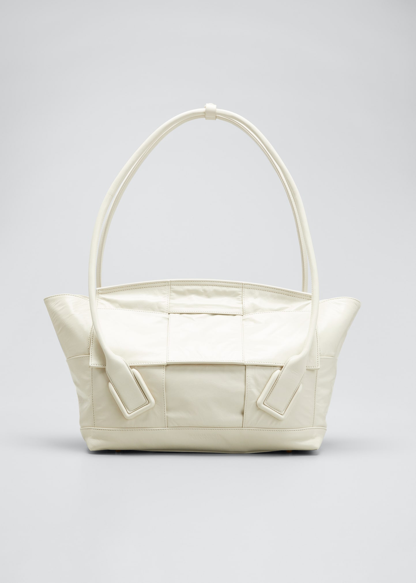 Bottega Veneta Arco 48 Medium Intrecciato Paper Shoulder Tote Bag