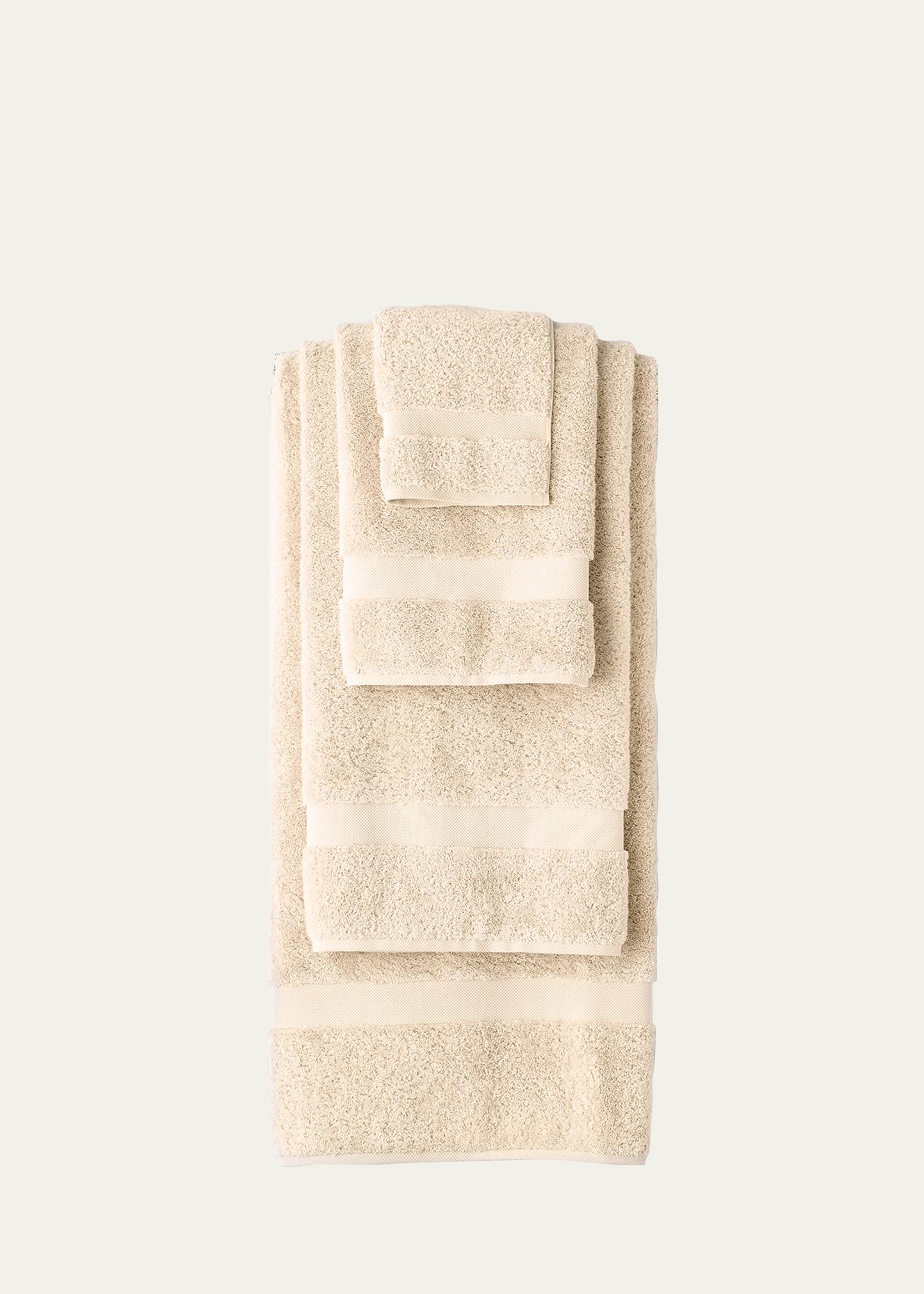 Matouk Lotus Bath Towel