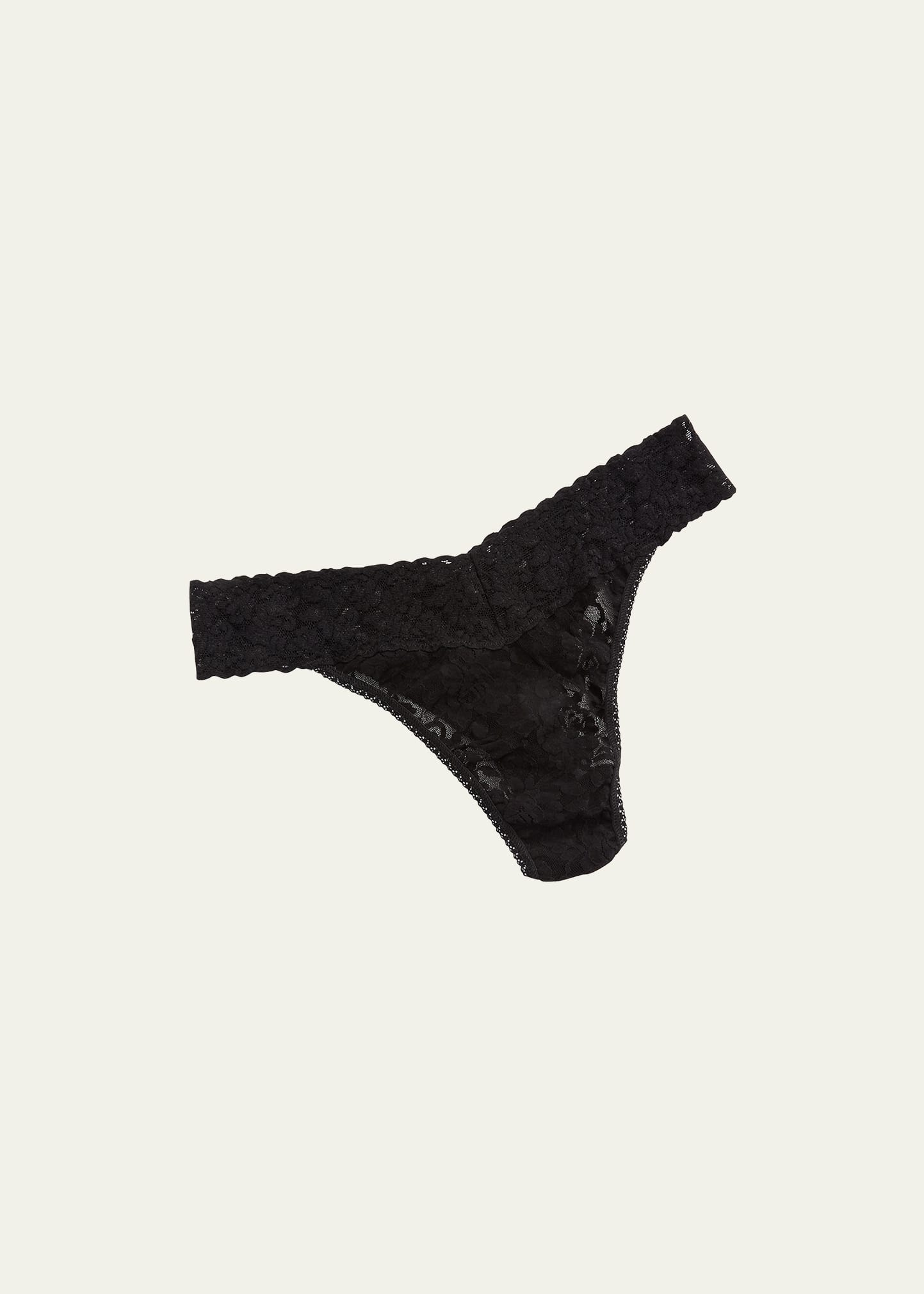 Shop Hanky Panky Signature Lace Original-rise Rolled Thong In Black