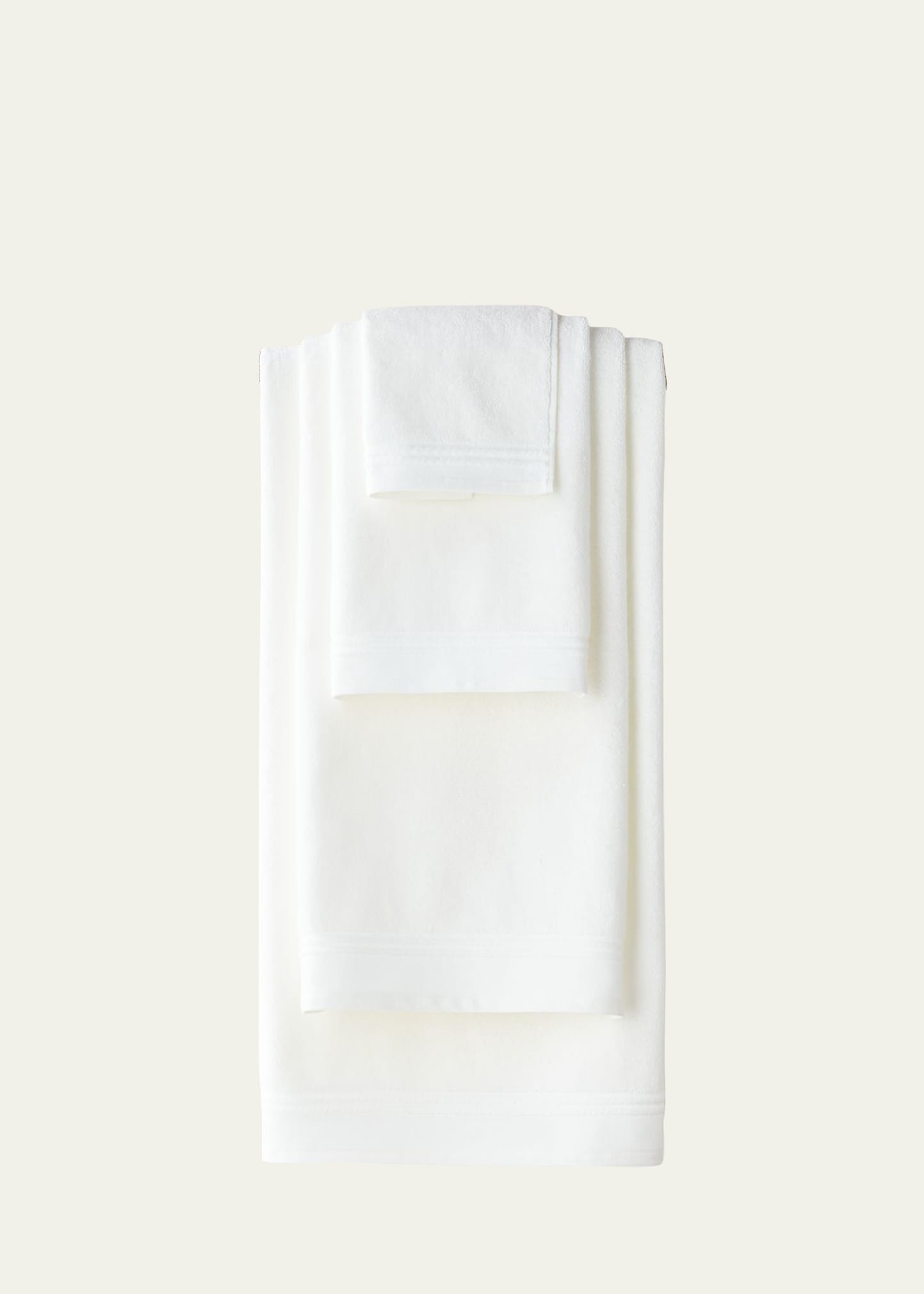 Sferra Resort Bath Towel In White/white