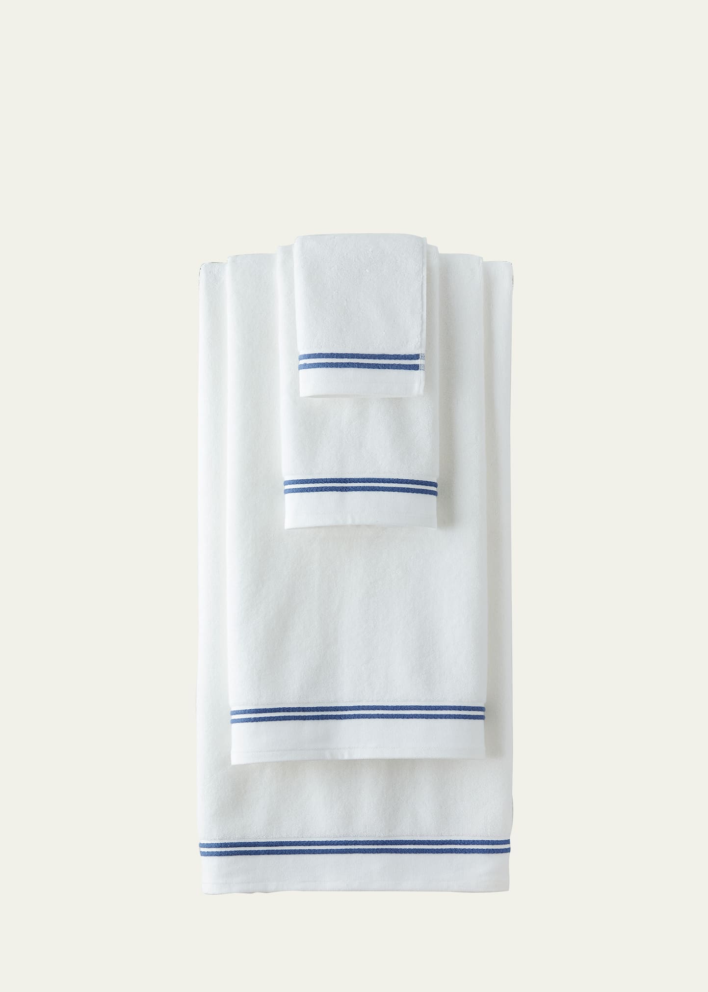 Sferra Resort Wash Cloth In White/dark Blue