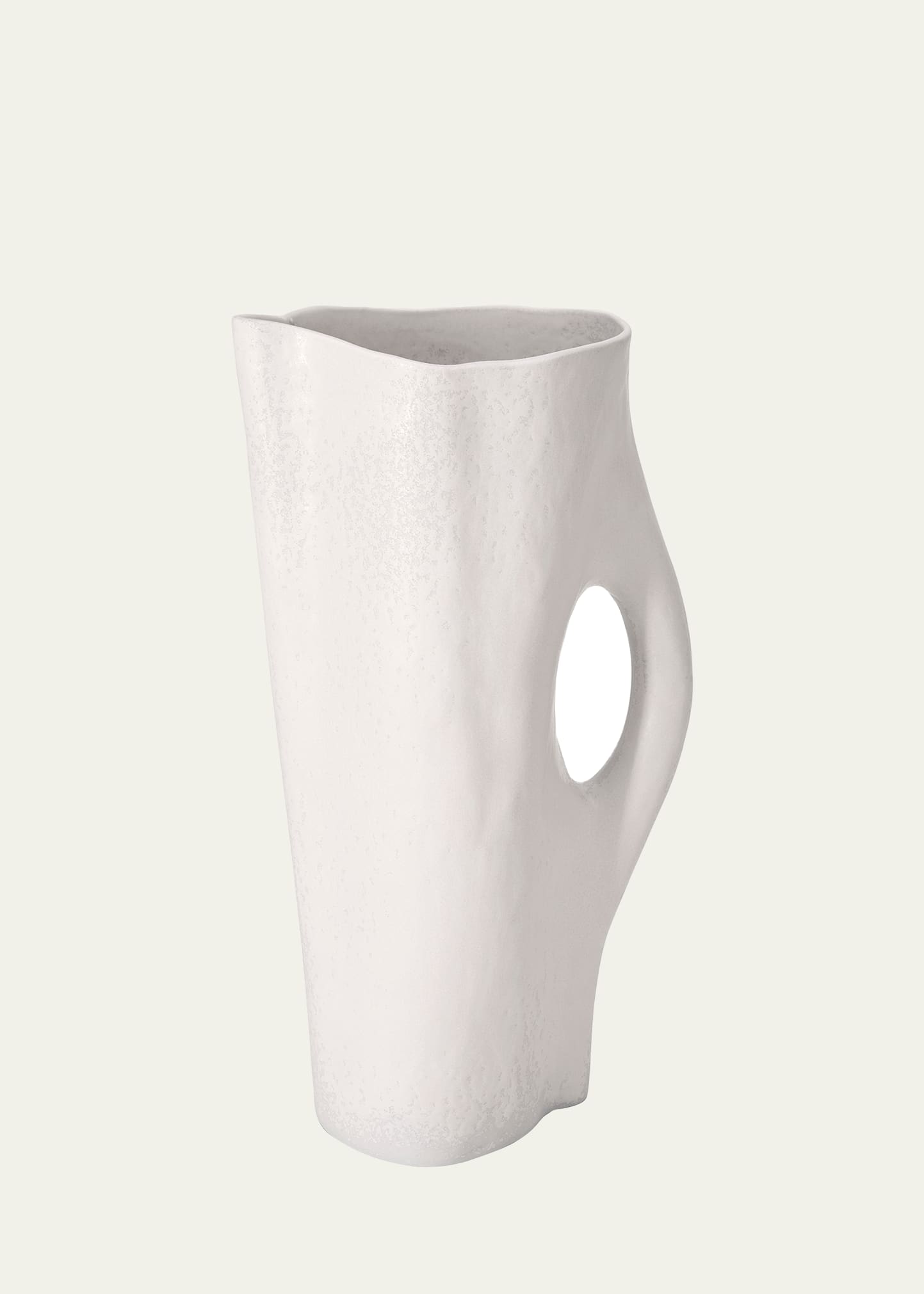 L'objet Timna Porcelain Pitcher