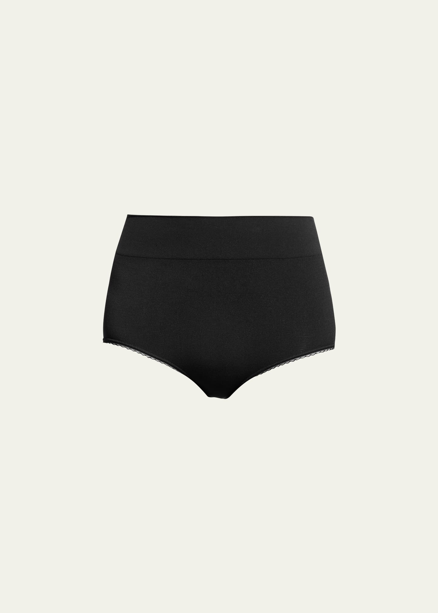 Wacoal Feeling Flexible Briefs In Black