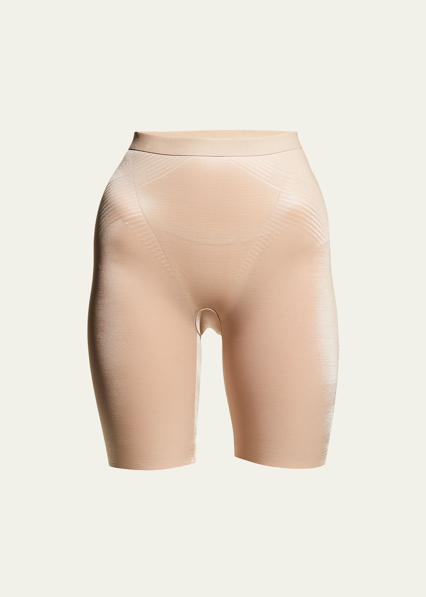 Thinstincts® 2.0 mid-thigh control short