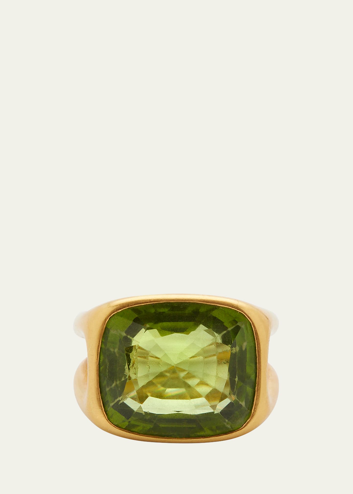 22K Gold Ring with Peridot, Size 7