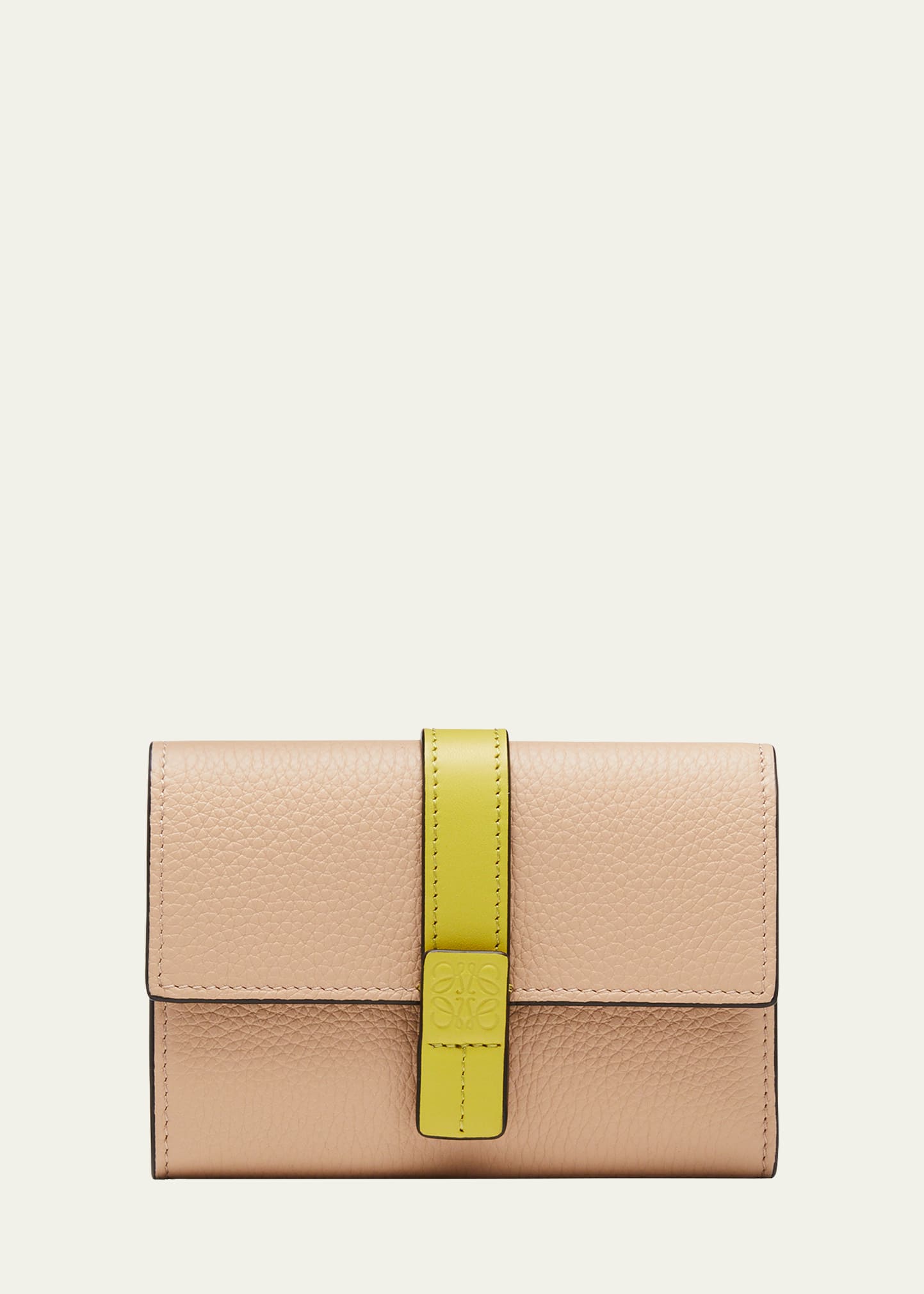 Women's LOEWE Wallets On Sale, Up To 70% Off | ModeSens