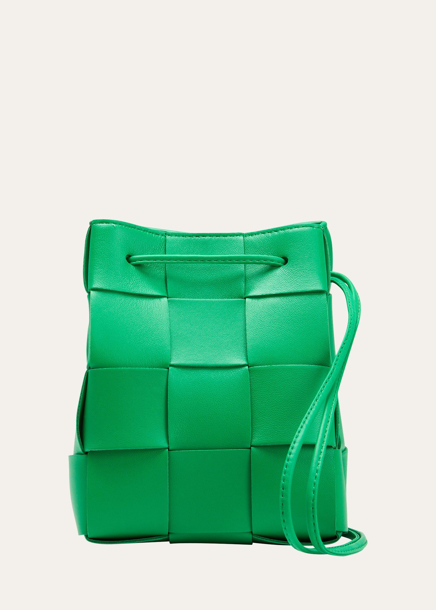 Bottega Veneta Cassette Intrecciato Leather Bucket Bag In Parakeet