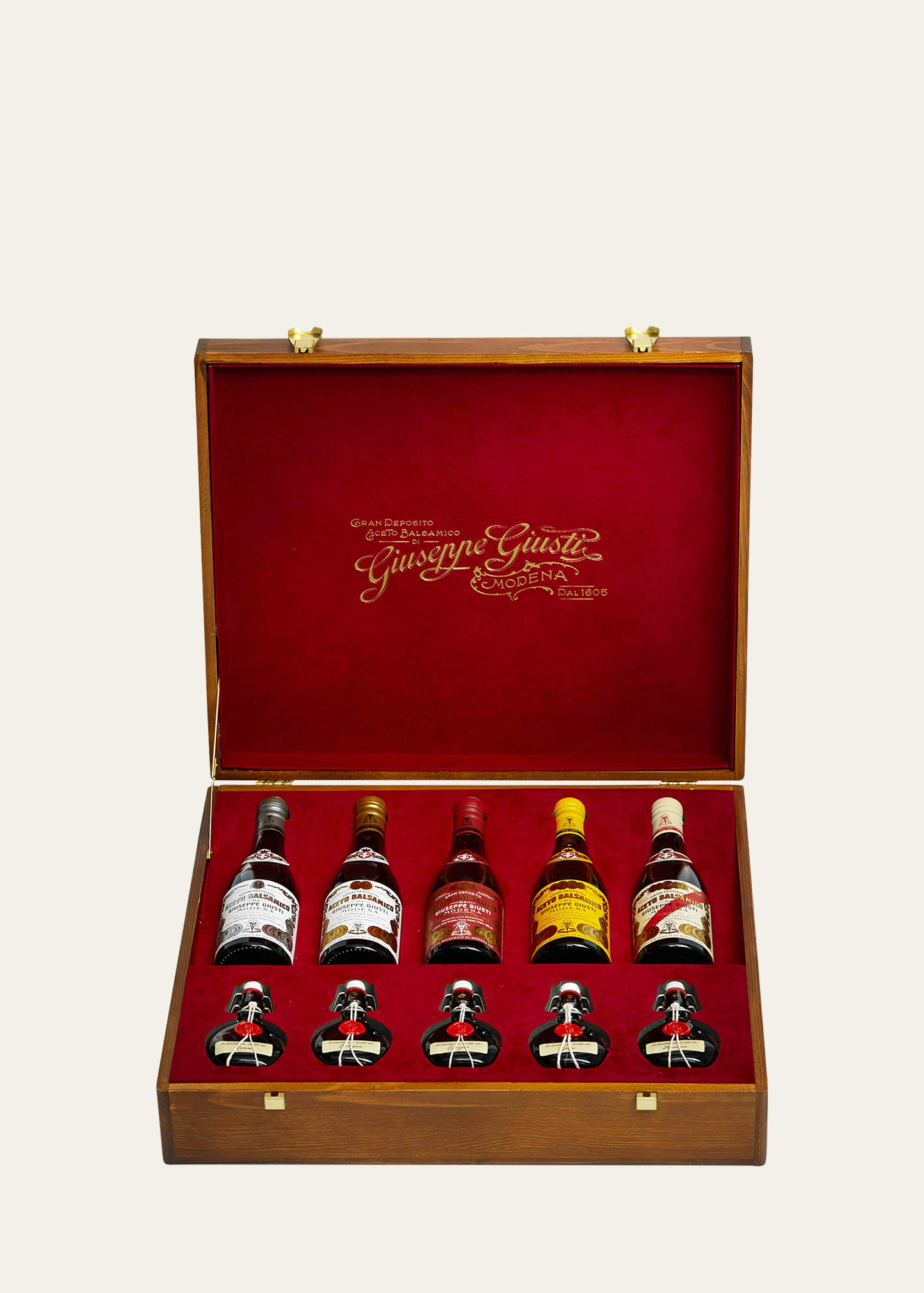 Giuseppe Giusti Lo Scrigno Balsamic Vinegar Collection In Brown