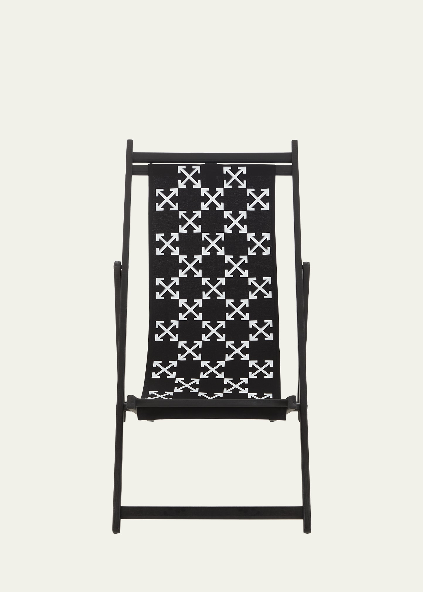 Off-white Arrows Deck Chair In Black/white
