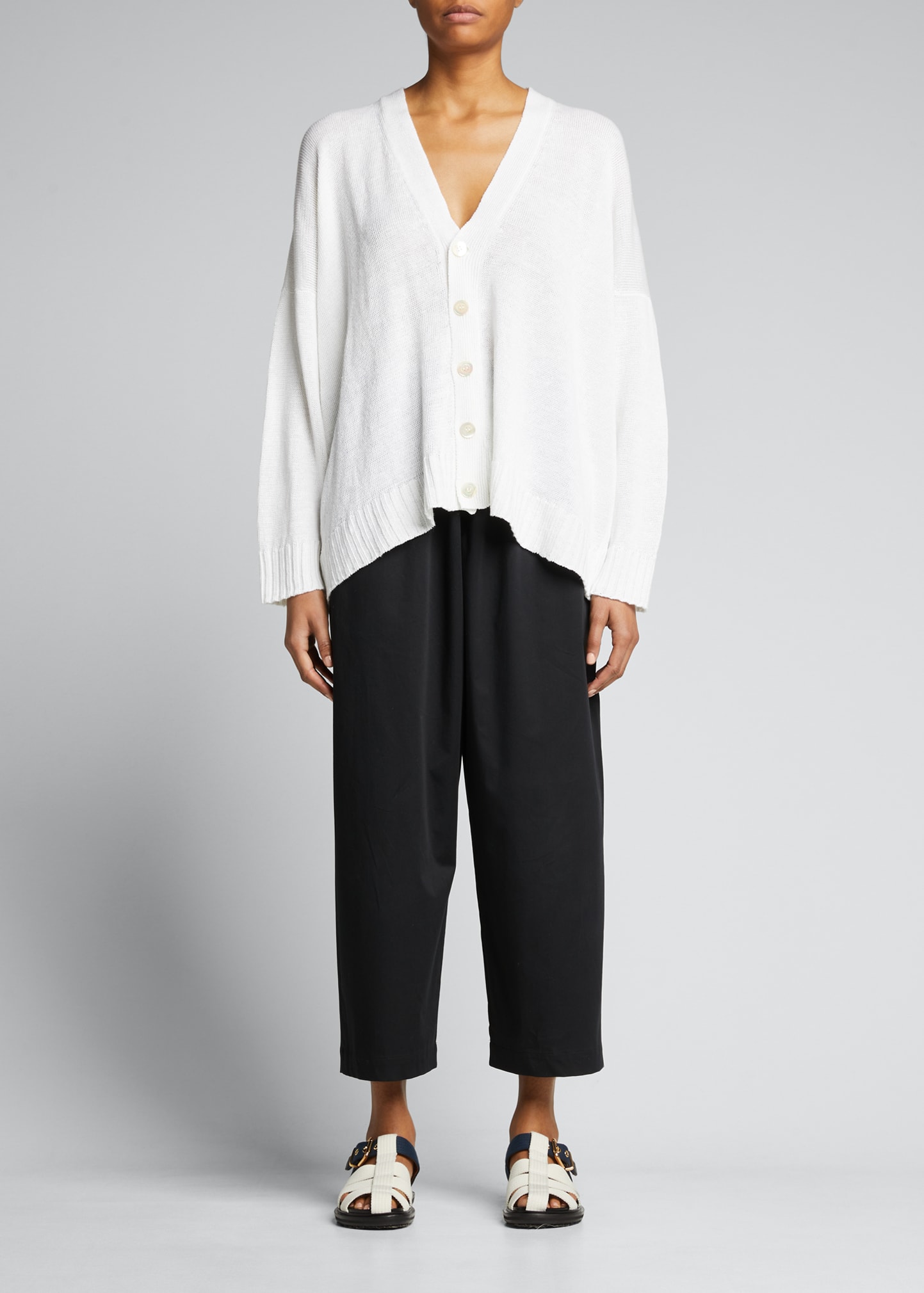 Eskandar V-neck Linen Cardigan (mid Length) In White