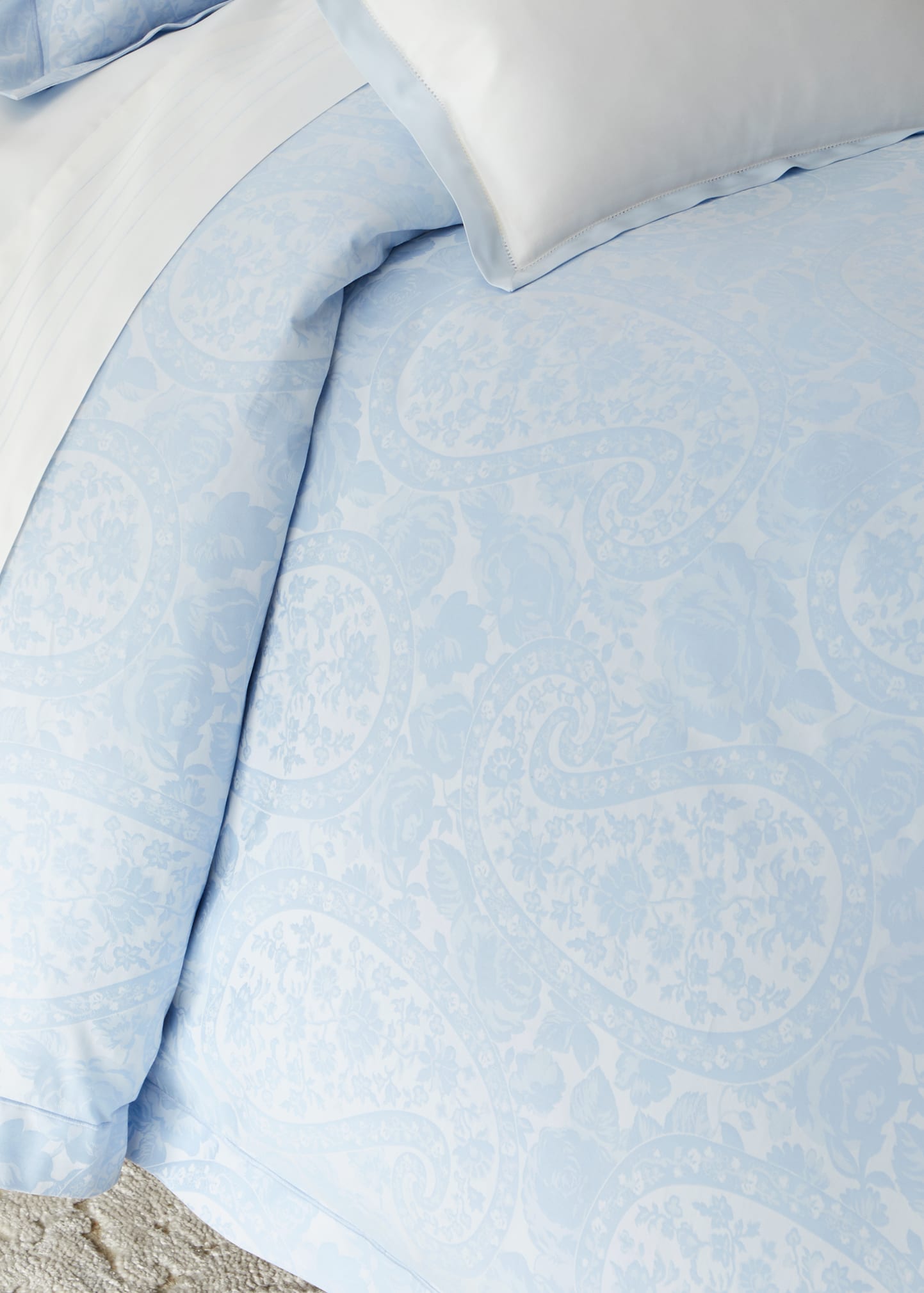 Ralph Lauren Aubree Paisley Full Queen Comforter In Blue