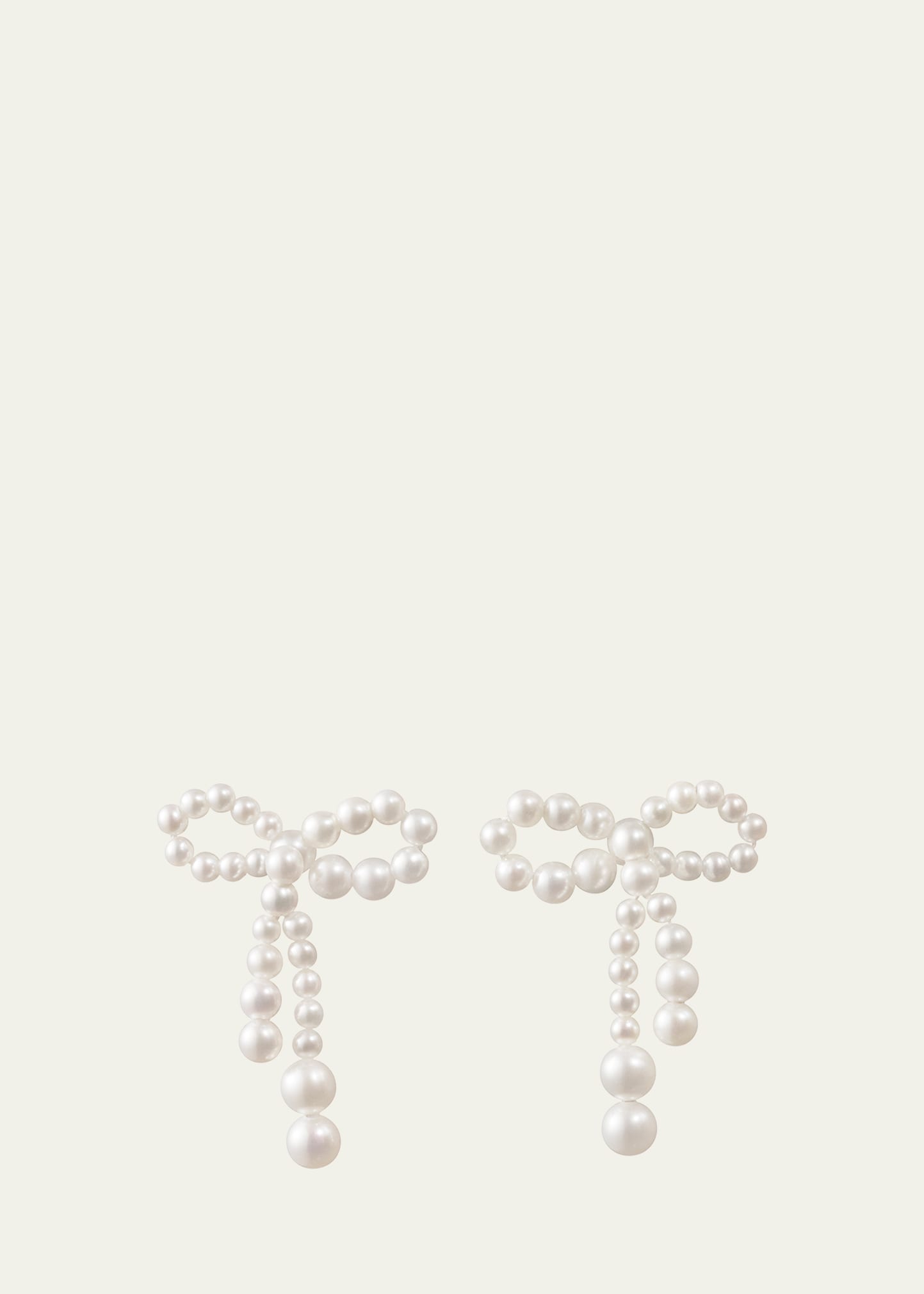 Rosette De Perles Small Bow Earrings in Freshwater Pearls