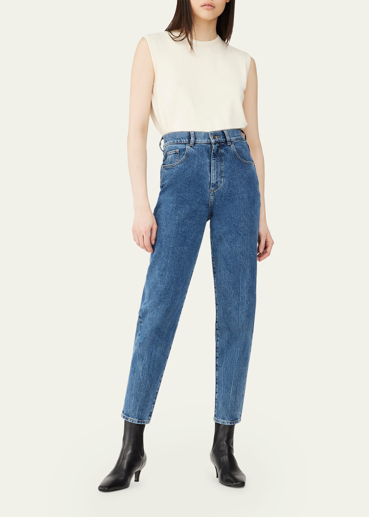 Sydney Tapered Straight Ankle Jeans
