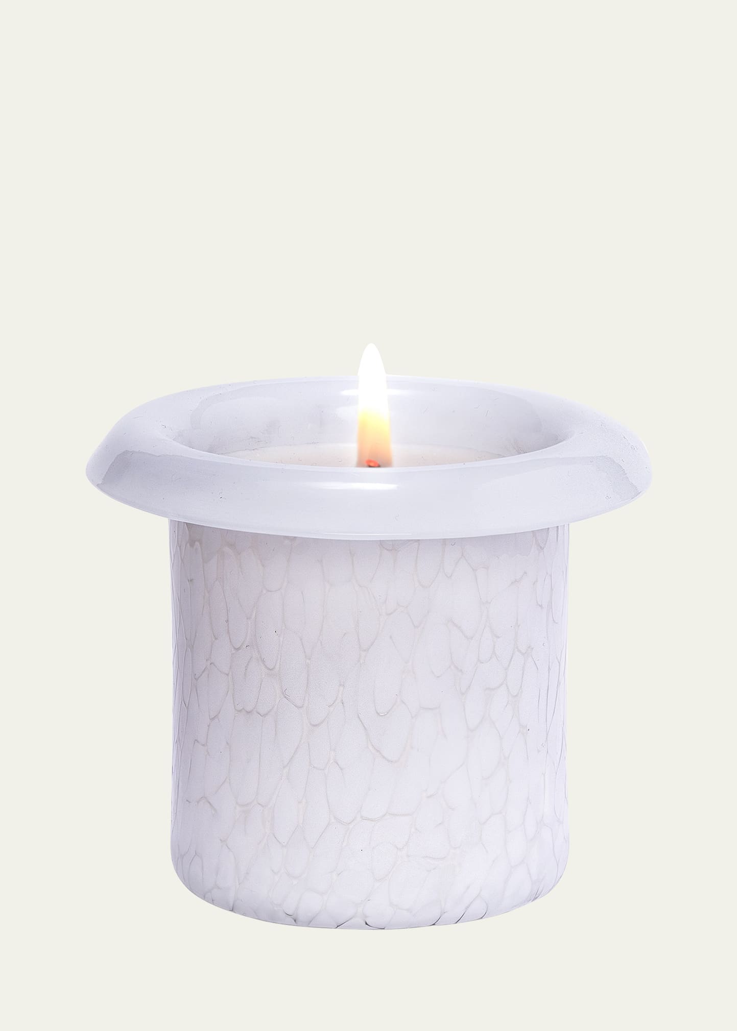 Aina Kari 600 11.2 Oz. Murano Glass Candle In White Crackle