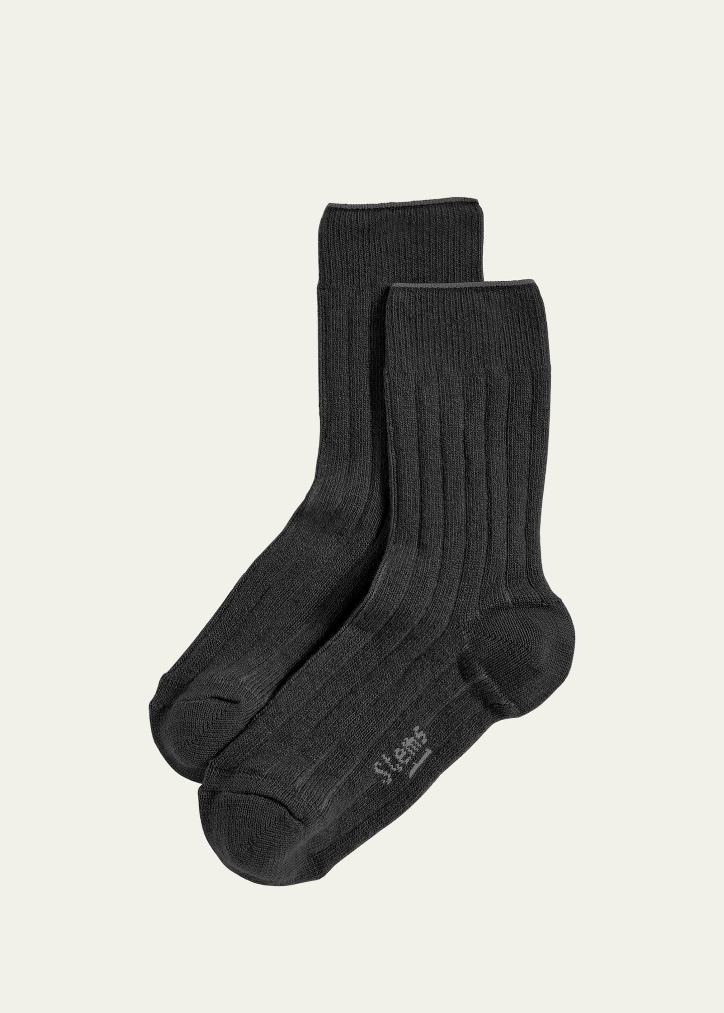 Stems Ribbed Lux Cashmere Socks In Black