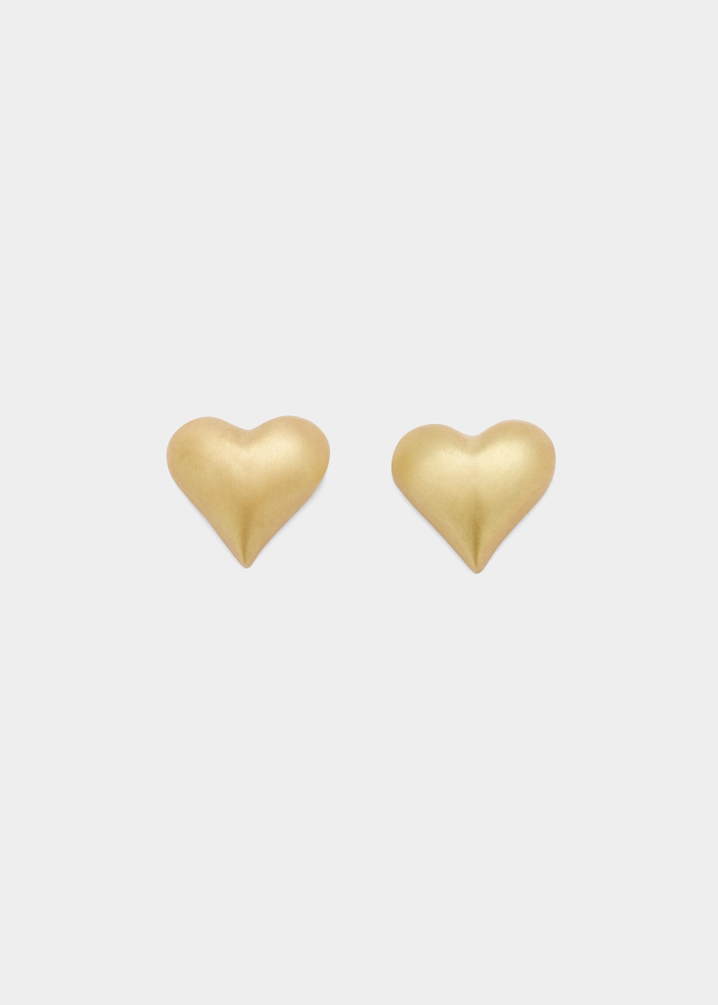 Small Heart Stud Earrings in 18k Gold