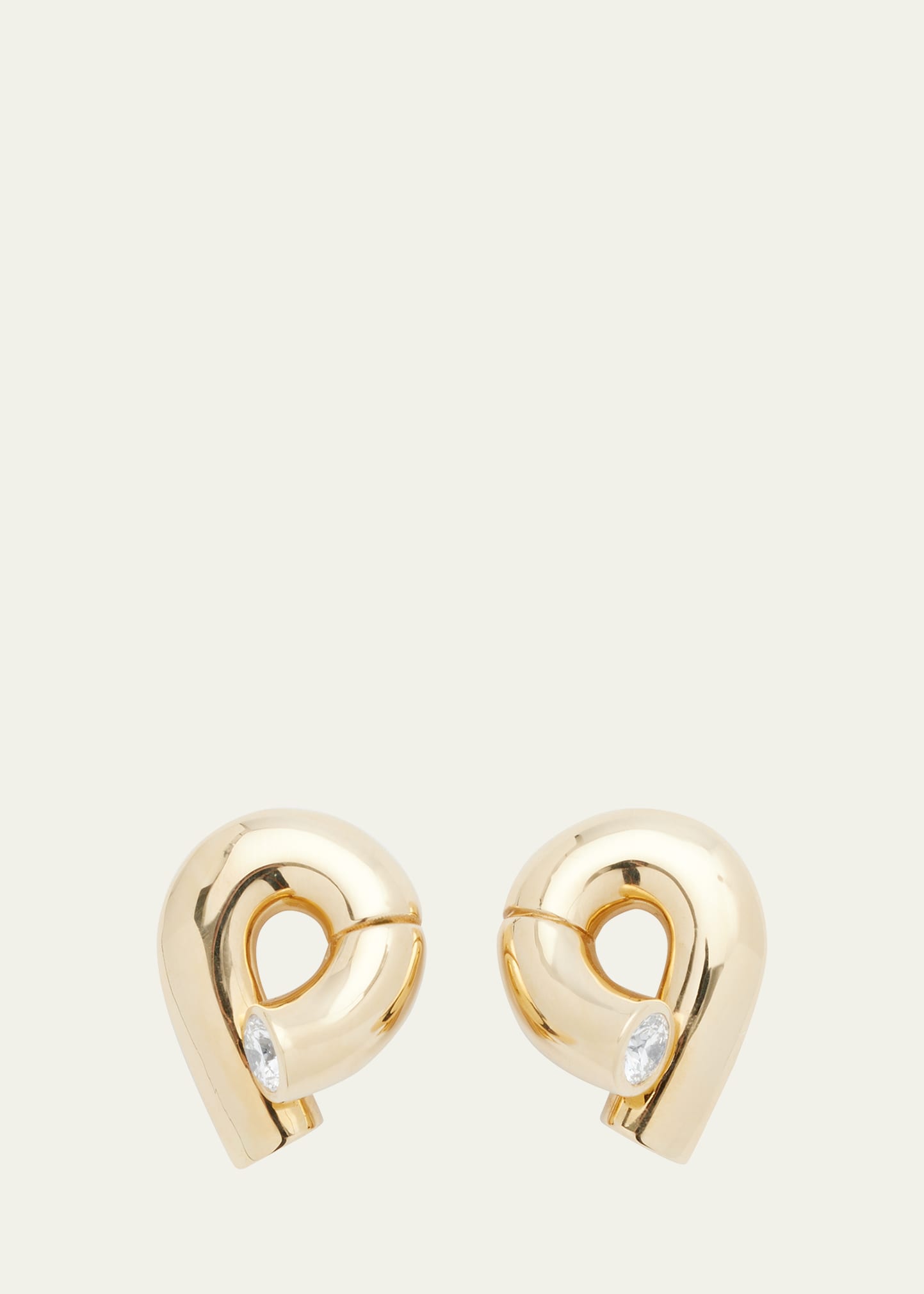 18k Fairmined Yellow Gold Oera Earring with Diamond, Single