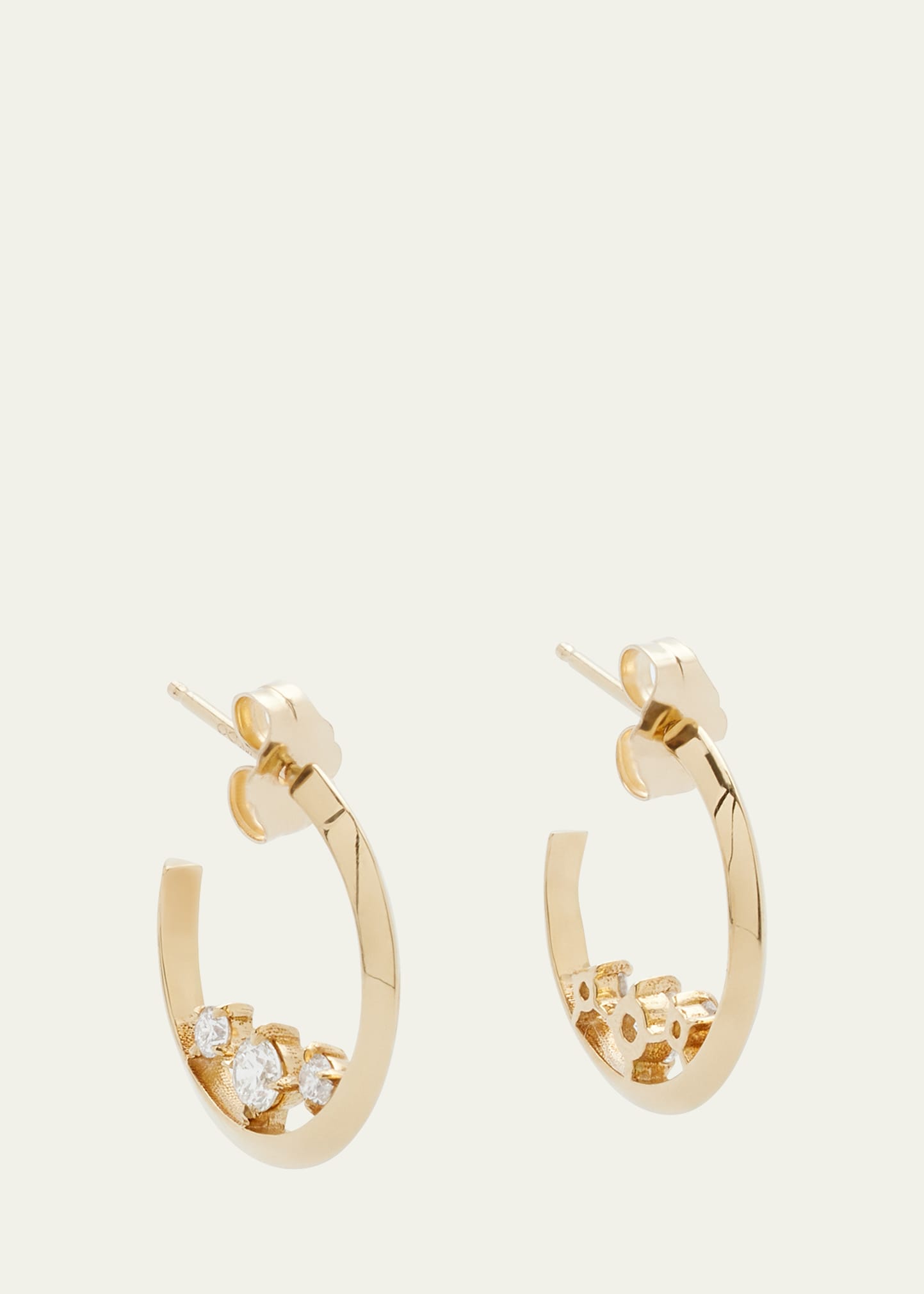 Lizzie Mandler Fine Jewelry 18kt yellow gold Fluted huggie hoop earrings