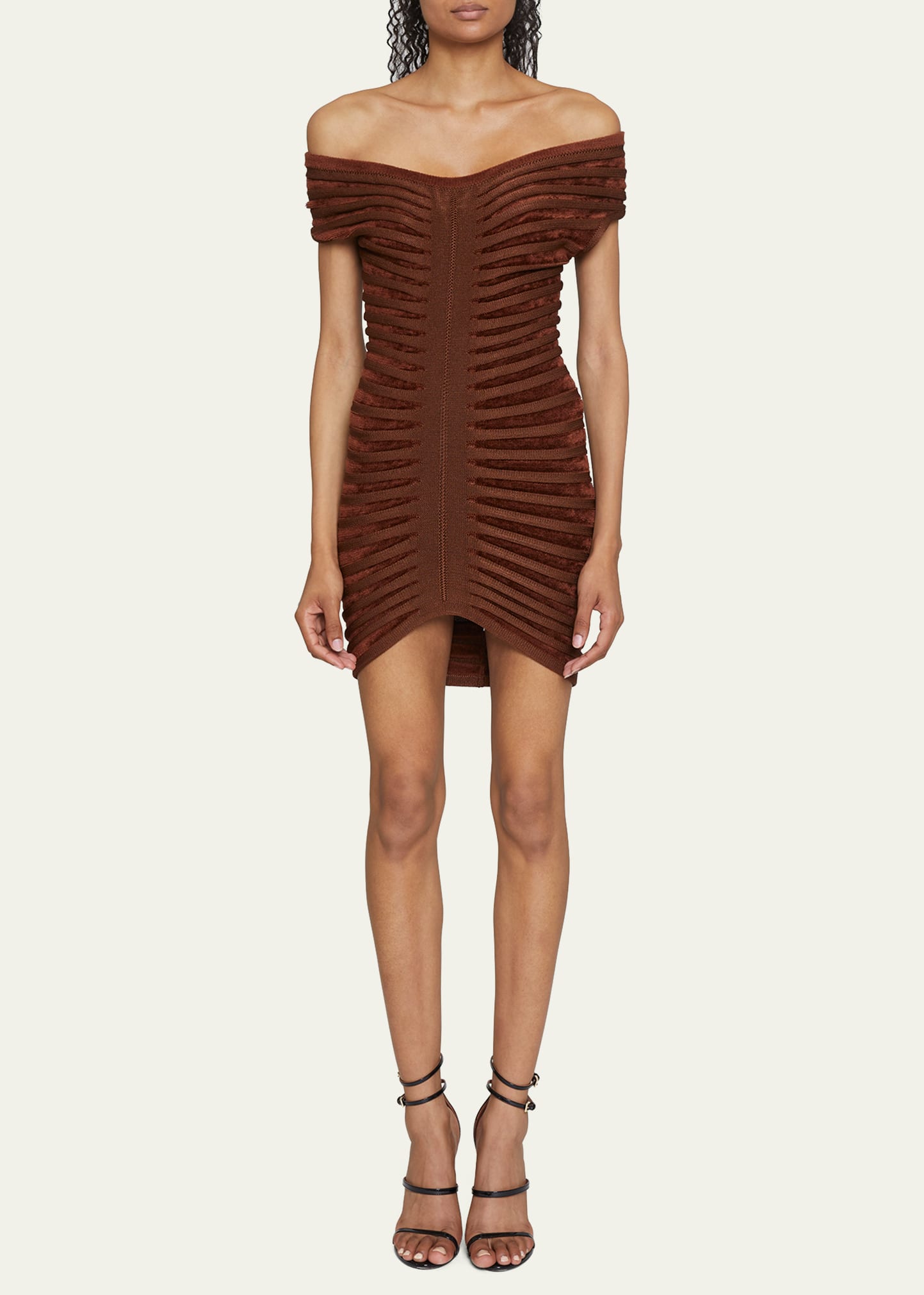 Alaïa Off Shoulder Ribbed Mini Dress In Cognac