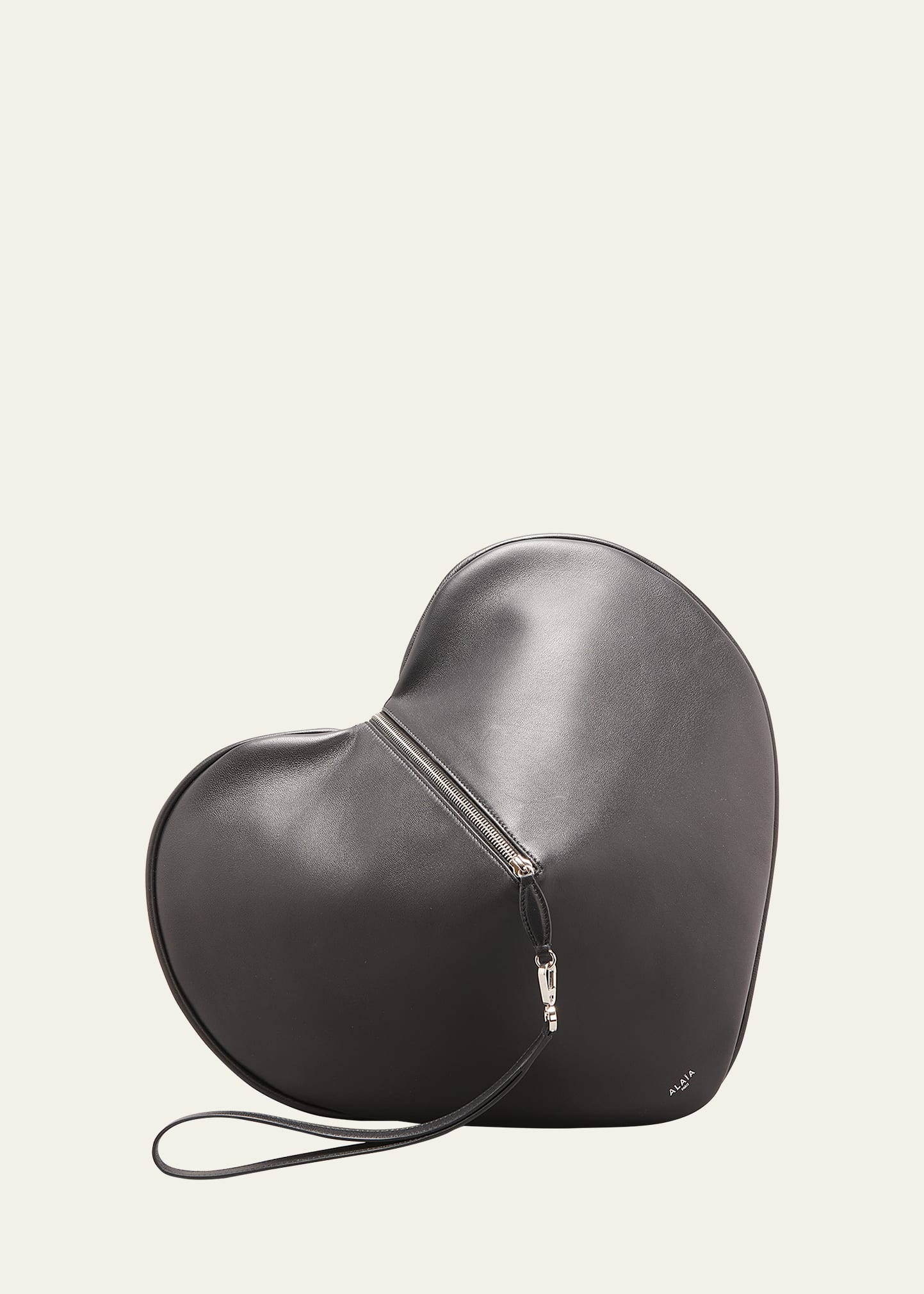 Alaïa Le Coeur Lambskin Leather Clutch Bag In 999 - Noir