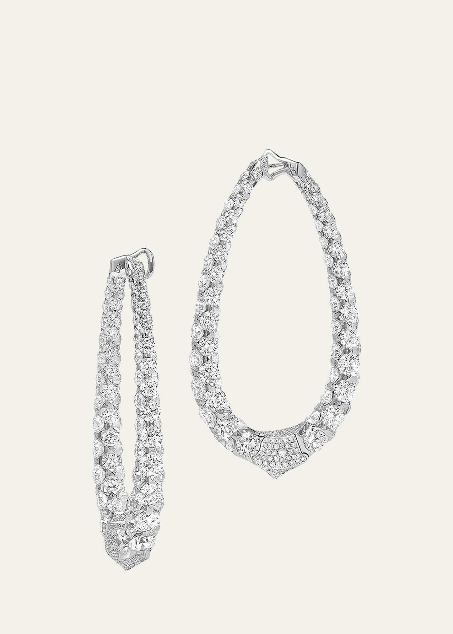 Merveilles XL White Gold Halo Earrings with Diamonds