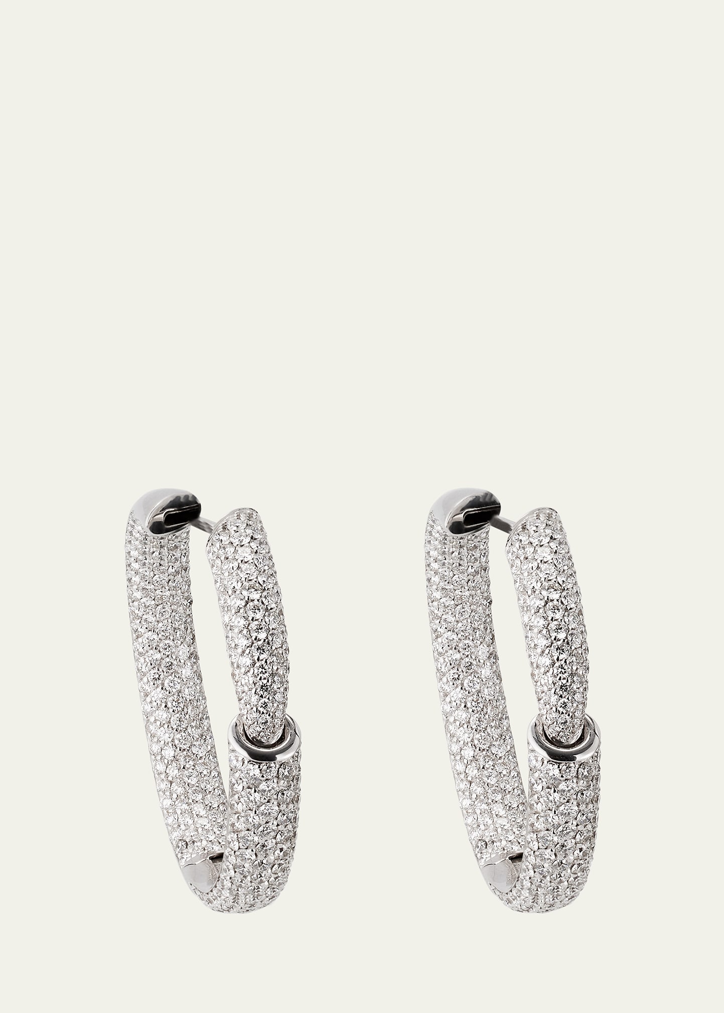 Calla 18K White Gold One Earrings with Diamond Pave