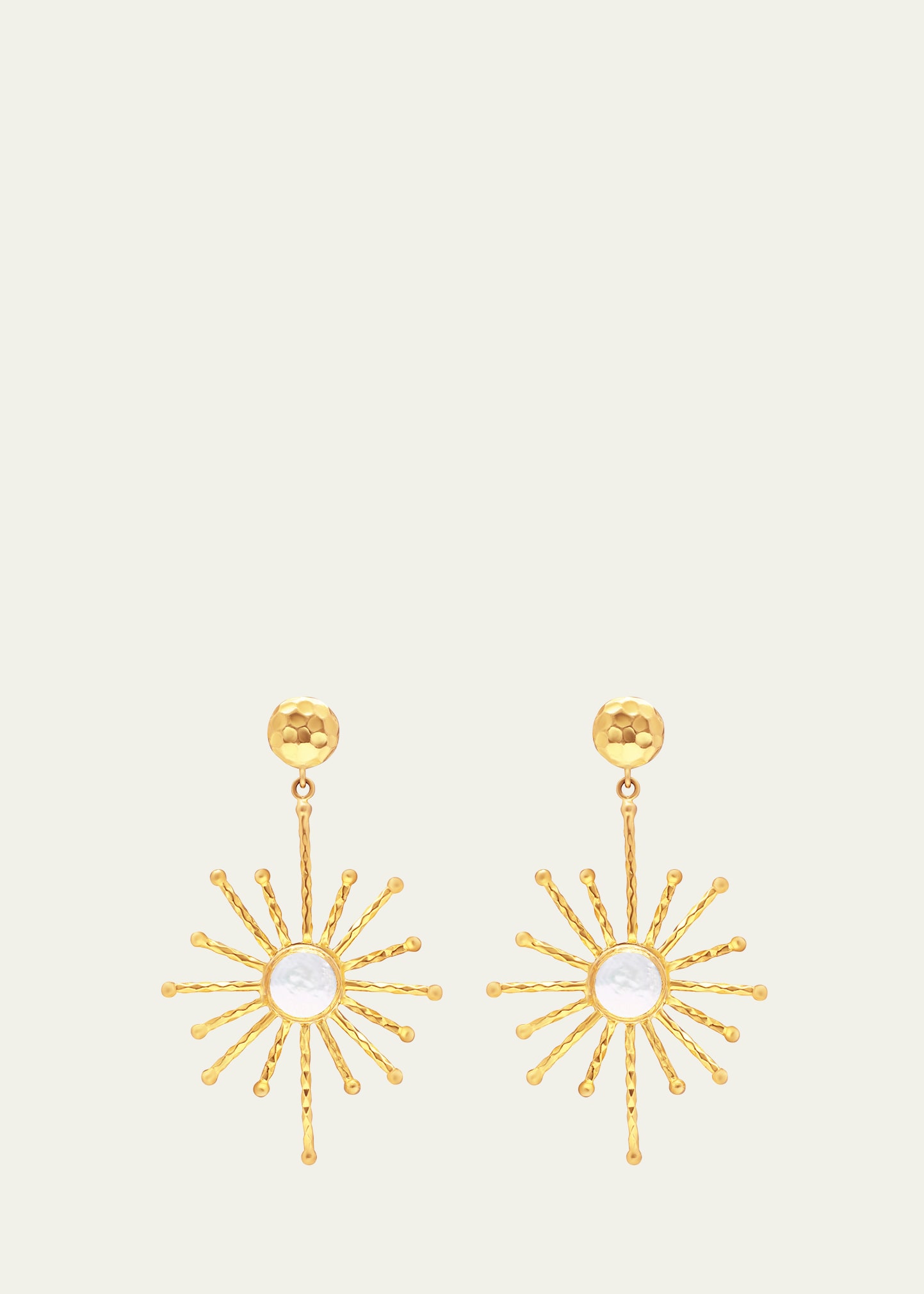 V.bellan Star Earrings In Gold