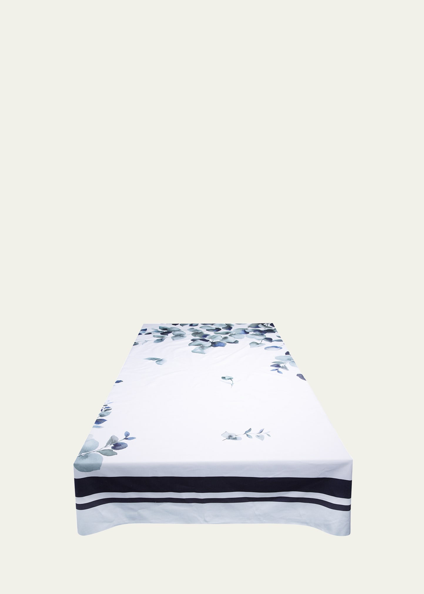 The Lino Eucalyptus Navy Tablecloth, 71" X 125" In Navy