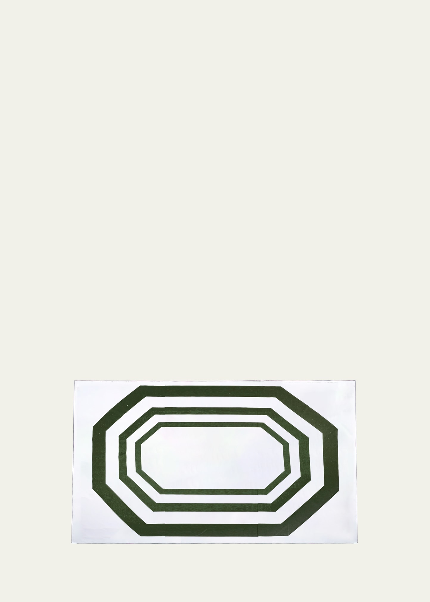 The Lino Essential Green Tablecloth, 71" X 98" In Green