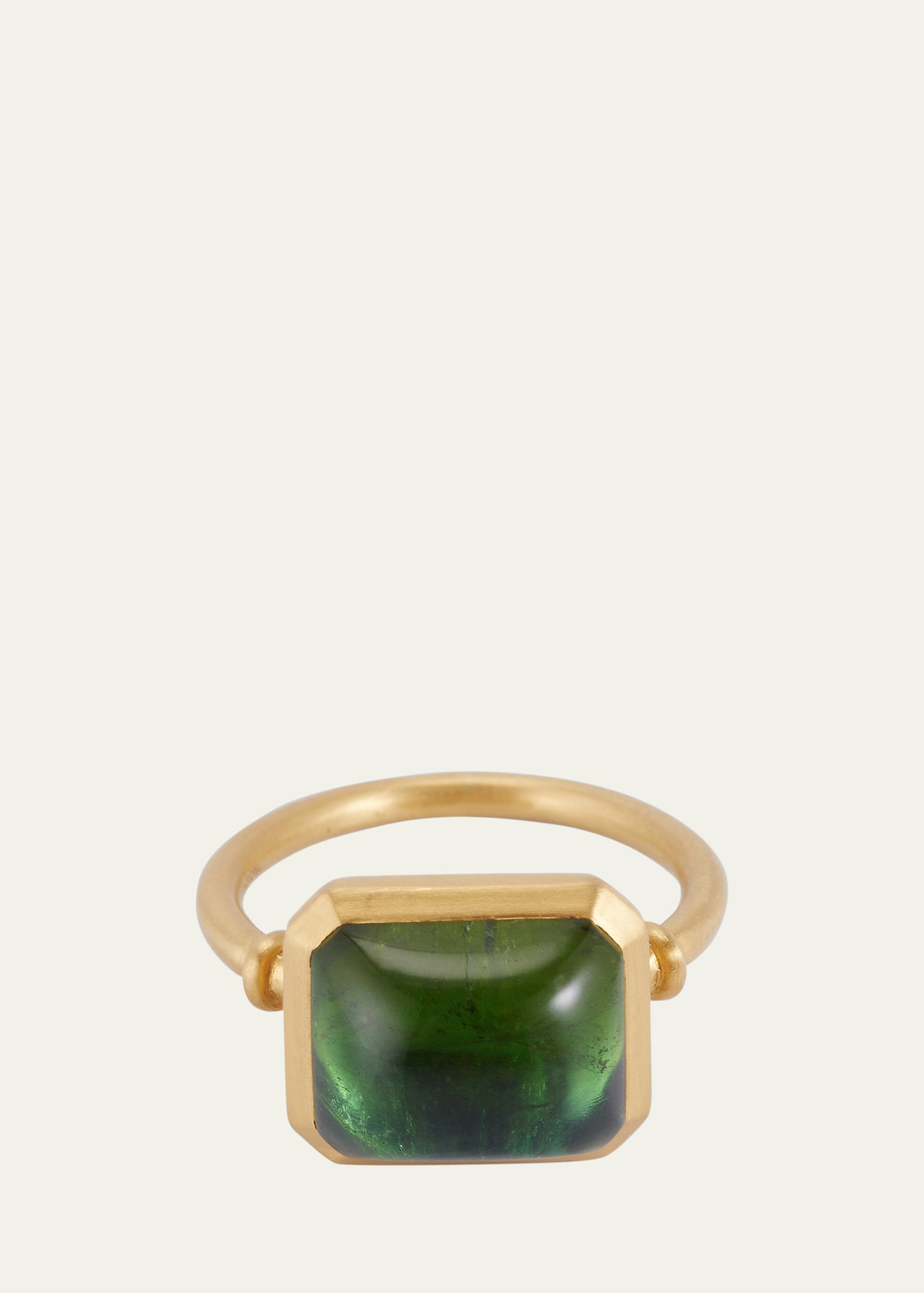 22K Yellow Gold Green Tourmaline Capsa Ring