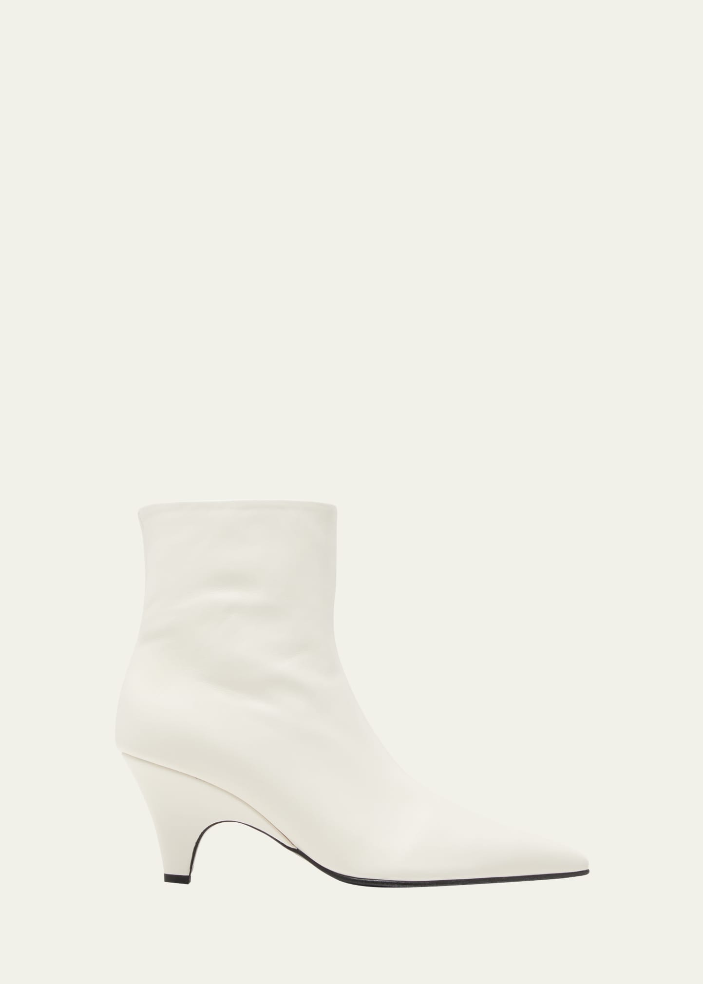 Reike Nen Tae-ri Curvy Leather Ankle Boots In White