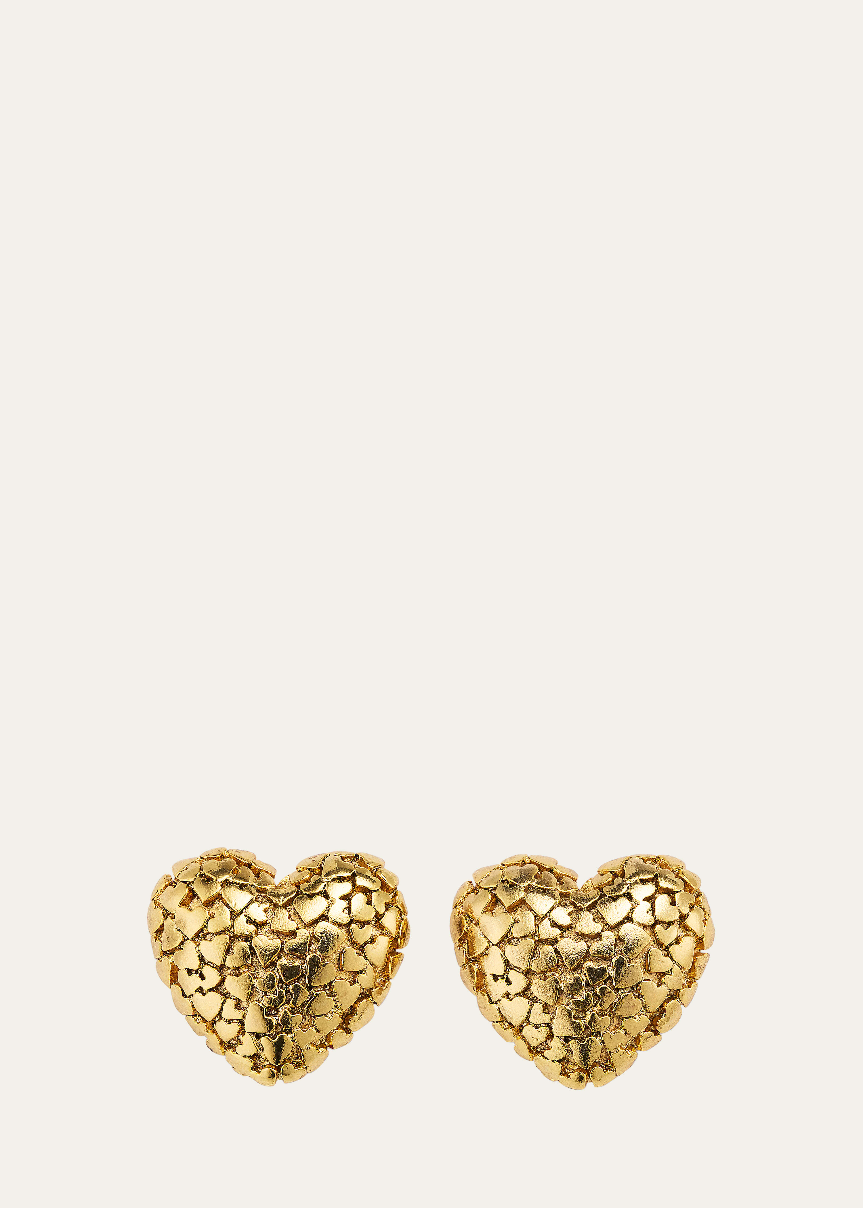 Shop Oscar De La Renta Heart Cluster Earrings In Gold