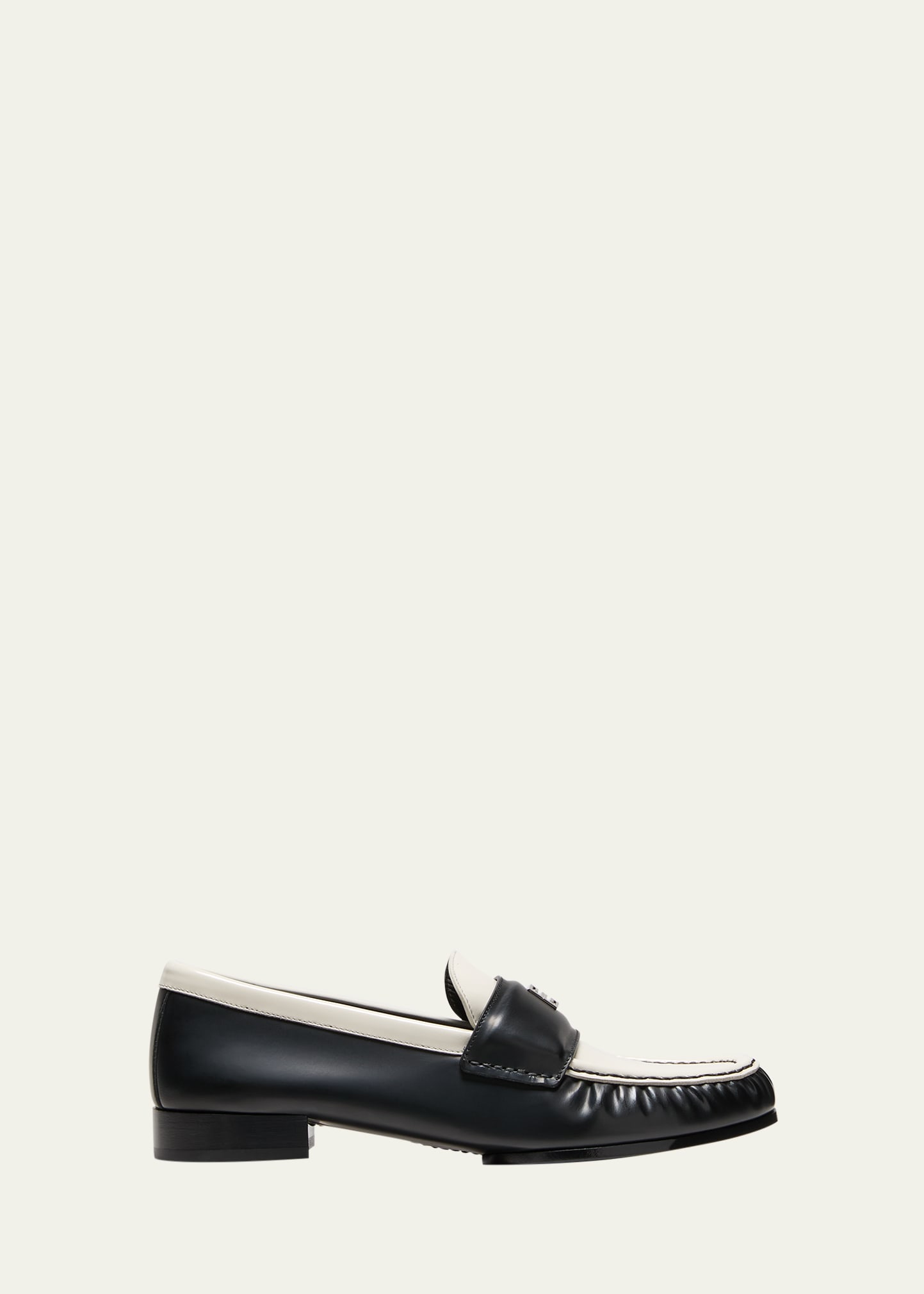 Shop Givenchy 4g Bicolor Leather Loafers In Blackwhite