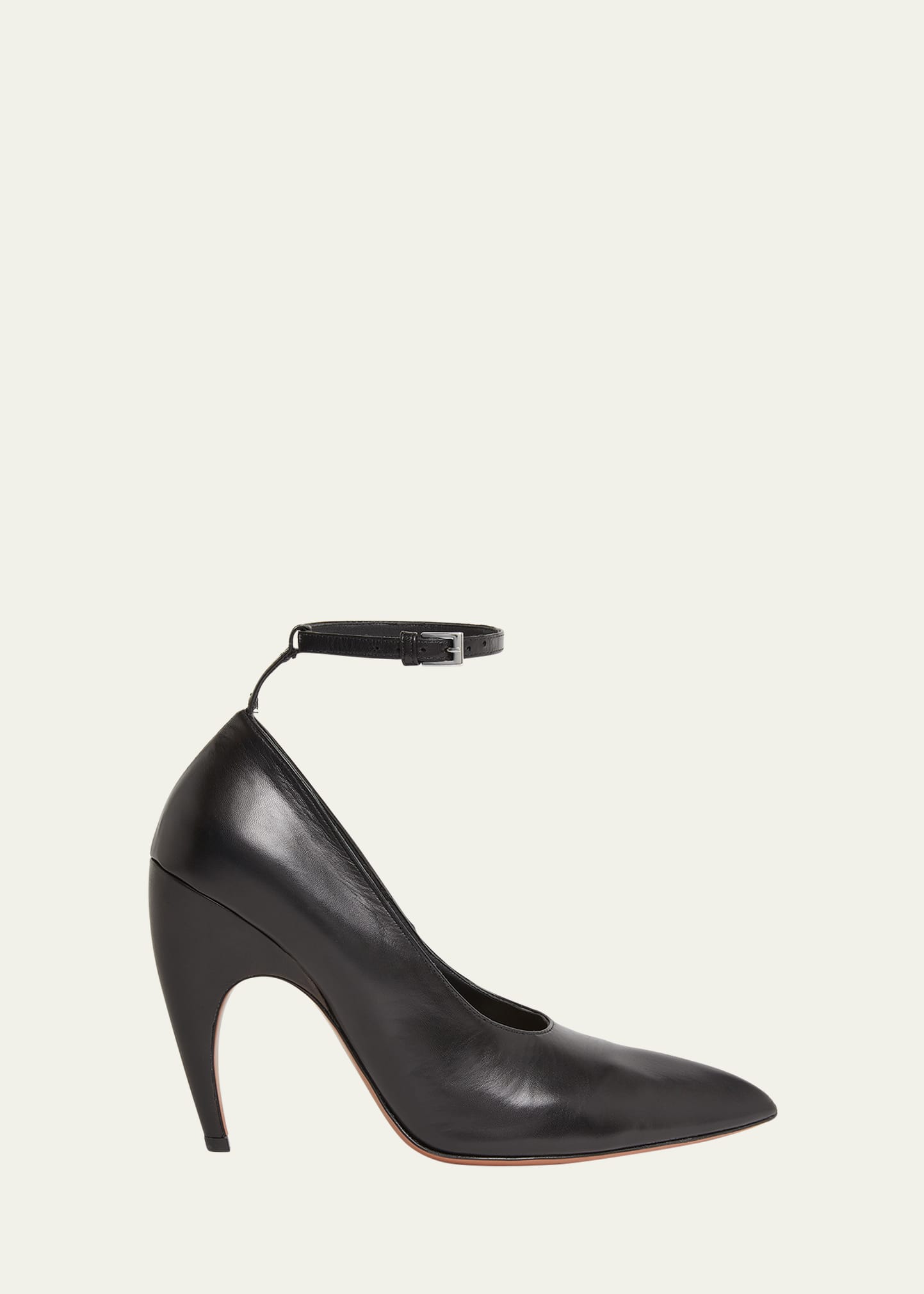 Alaïa Leather Ankle-strap Pumps In 999 Noir