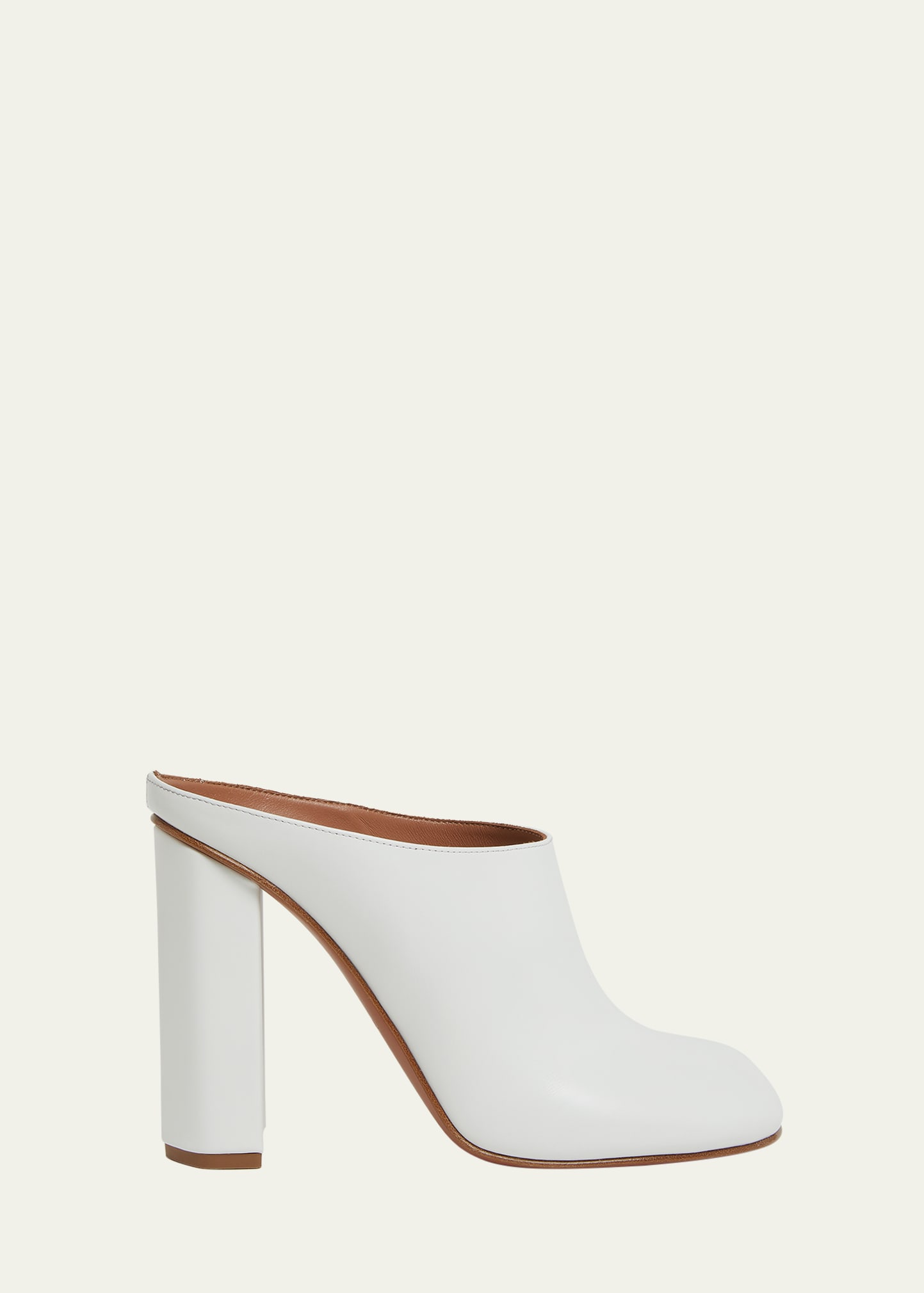 Shop Alaïa Leather Block-heel Mules In 020 Blanc Casse