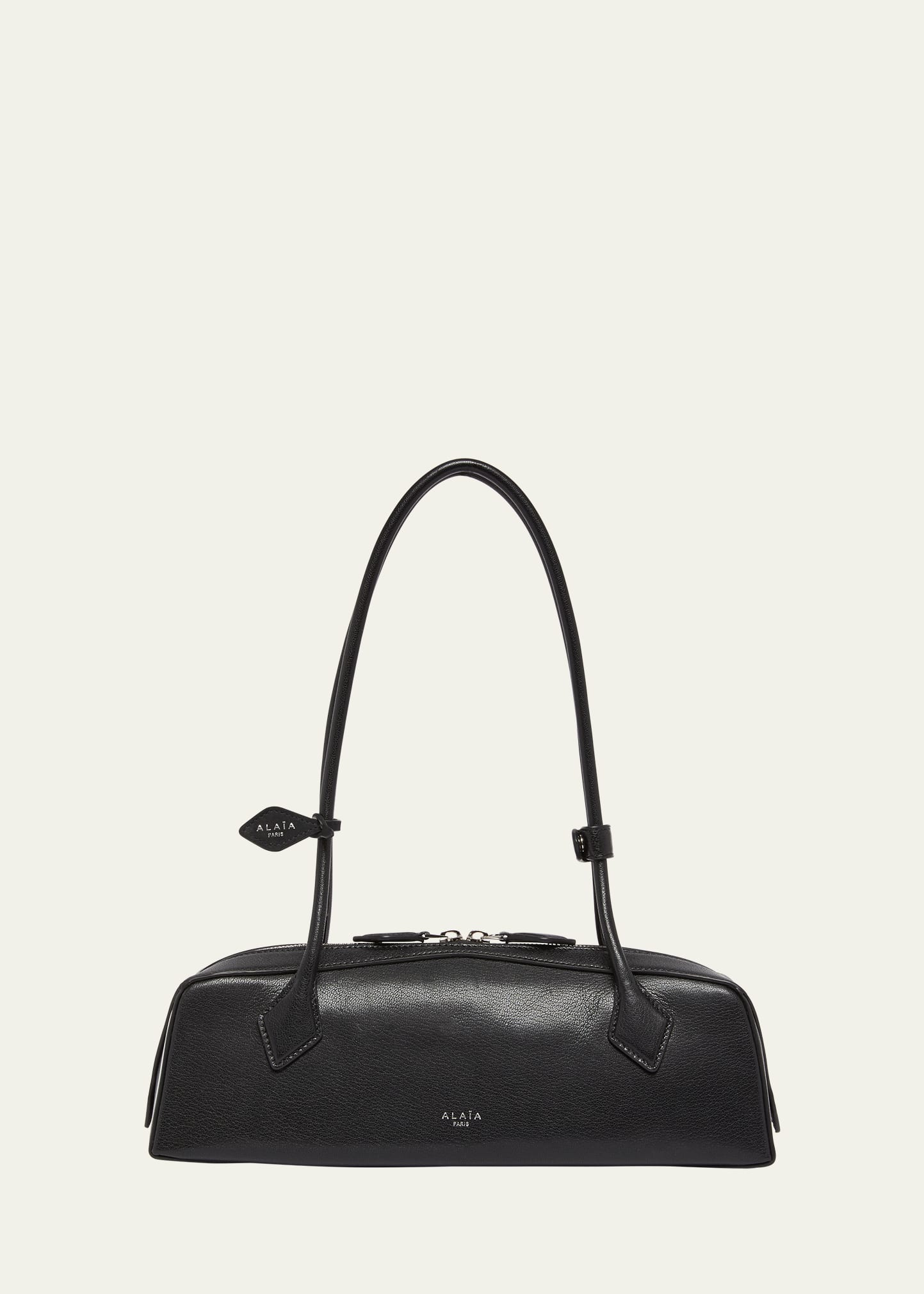 Le Teckel Shoulder Bag in Leather
