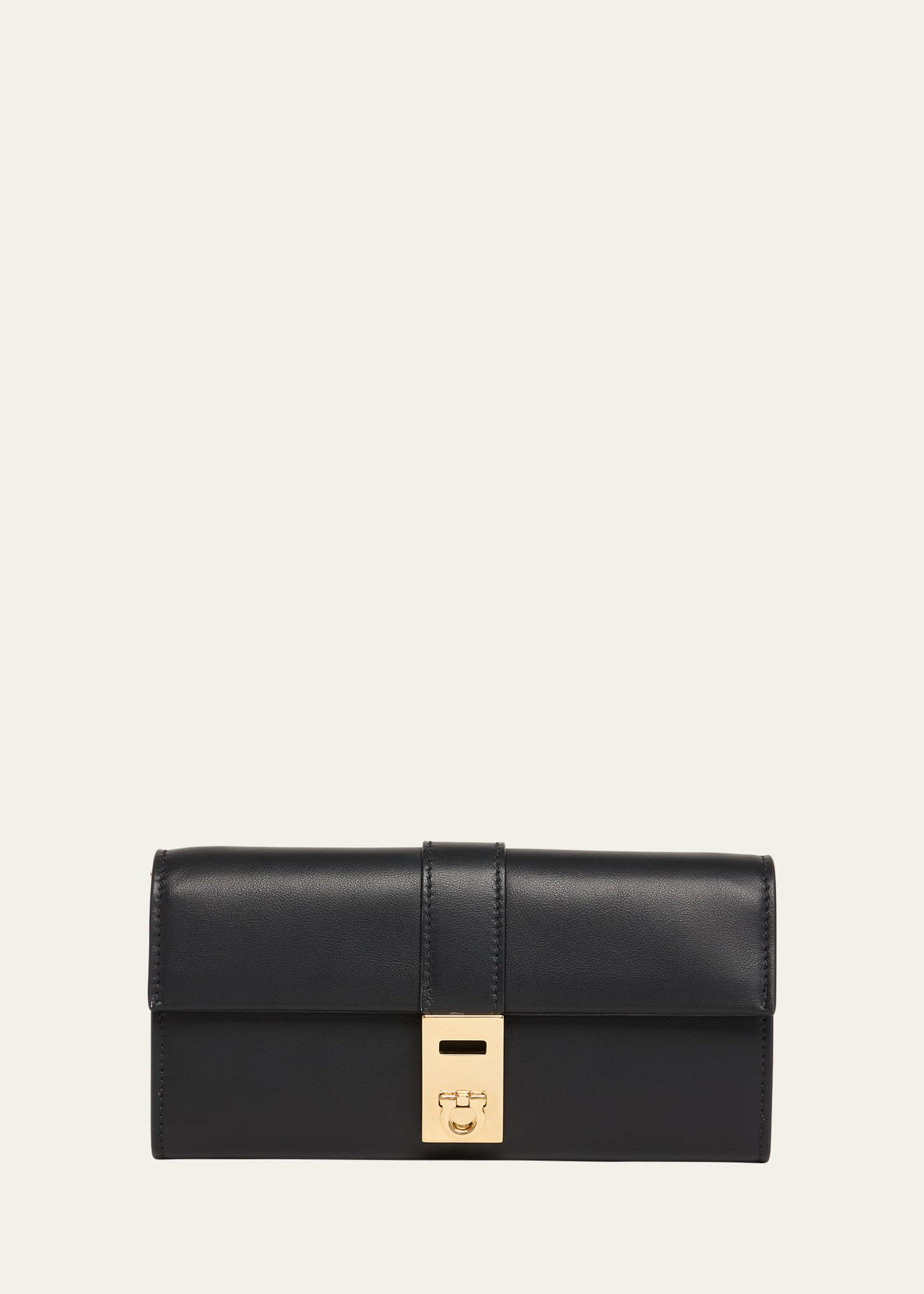Ferragamo Hug Wallet On Chain In Nero