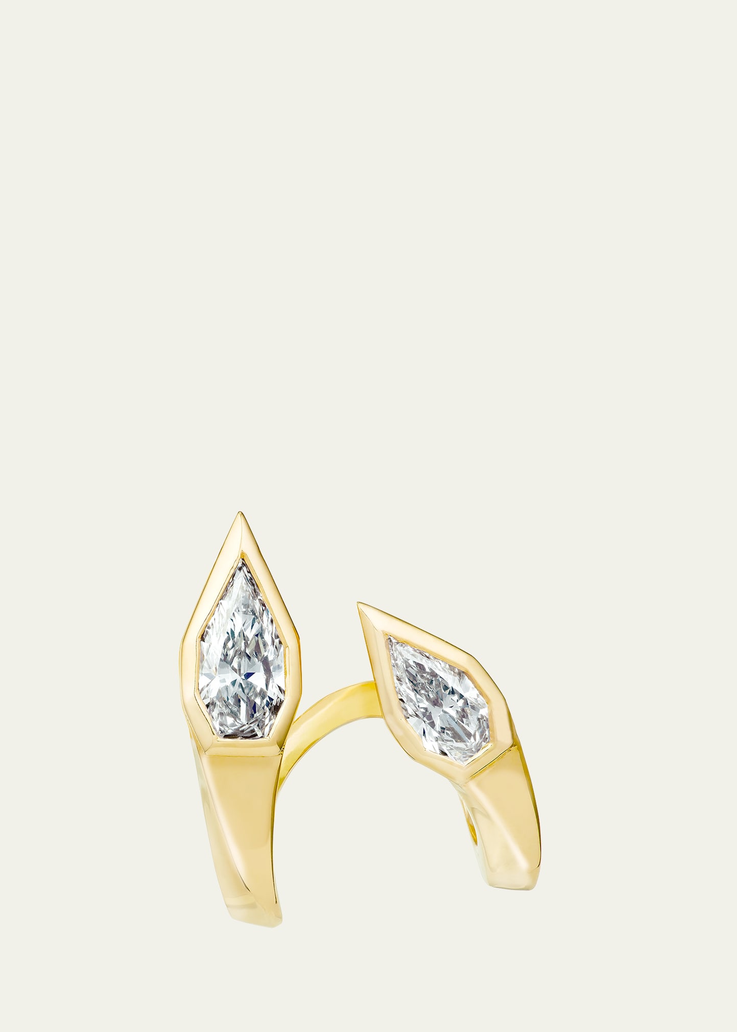 18K Yellow Gold Stars Aligned Stud Earring with Meteoric Diamond, Single (Left)