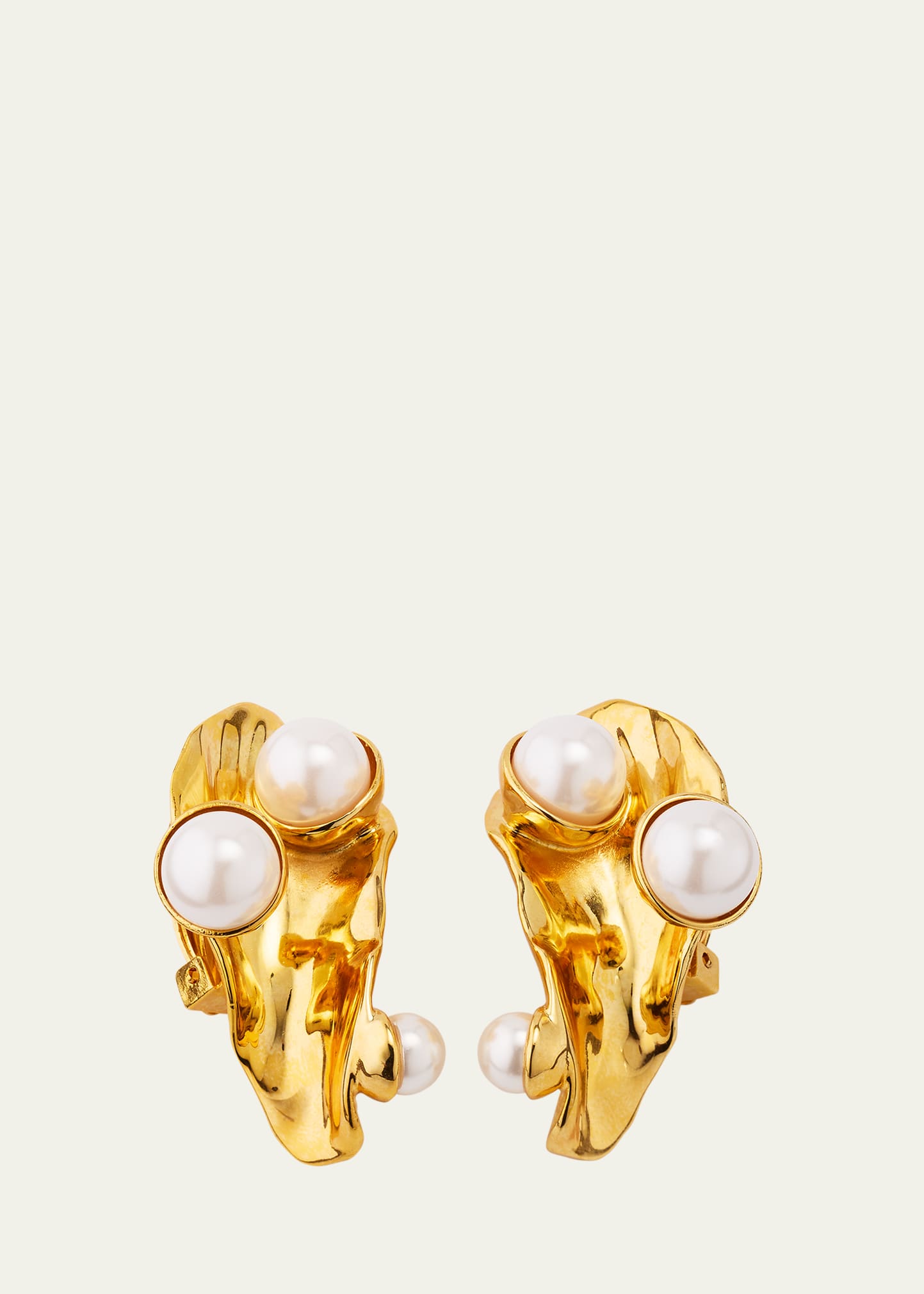 Oscar De La Renta Large Abstract Leaf Earrings With Faux Pearls In Gold