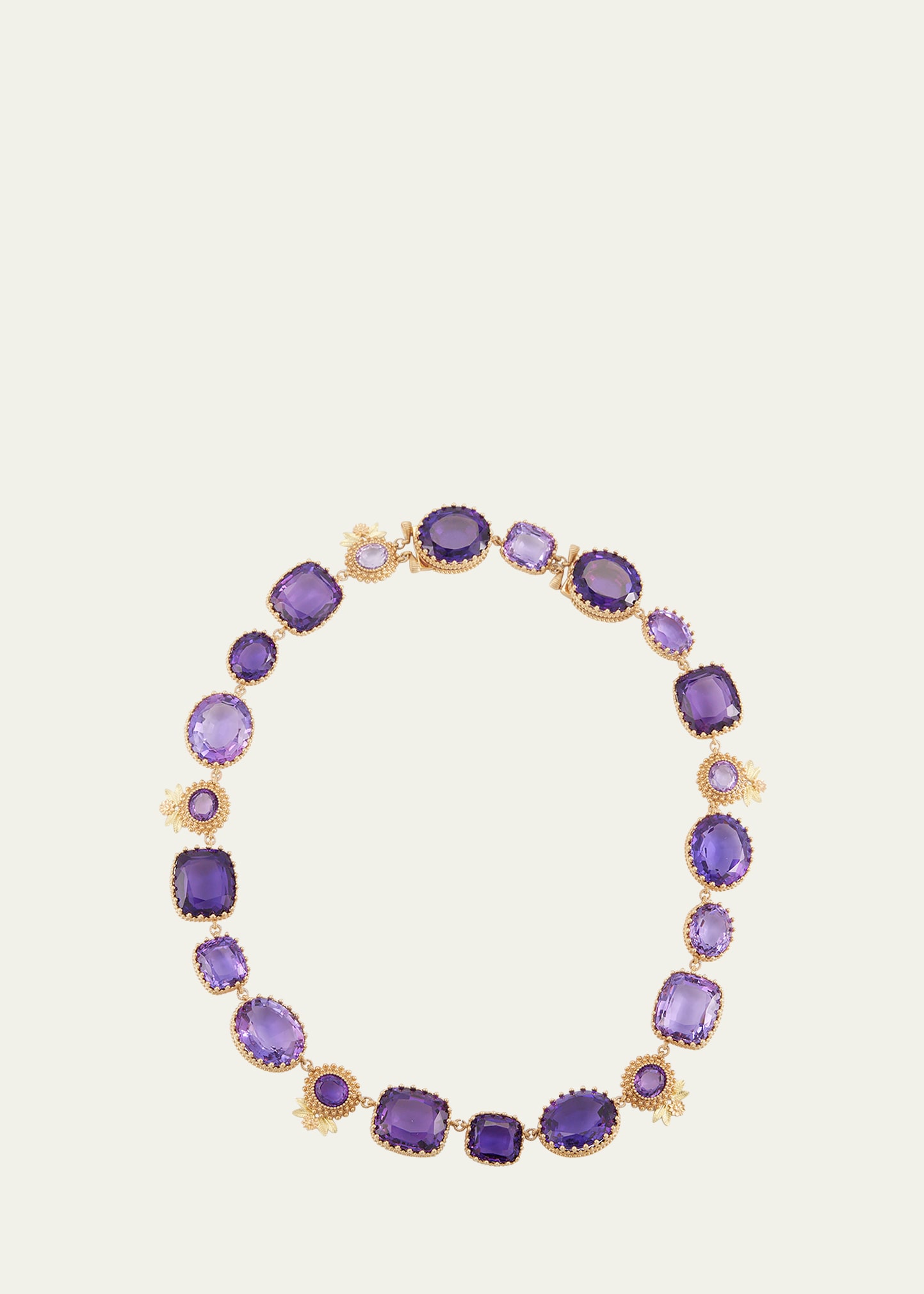 18K Yellow and Pink Gold Pierreries Necklace with Floral Pattern and Amethyst