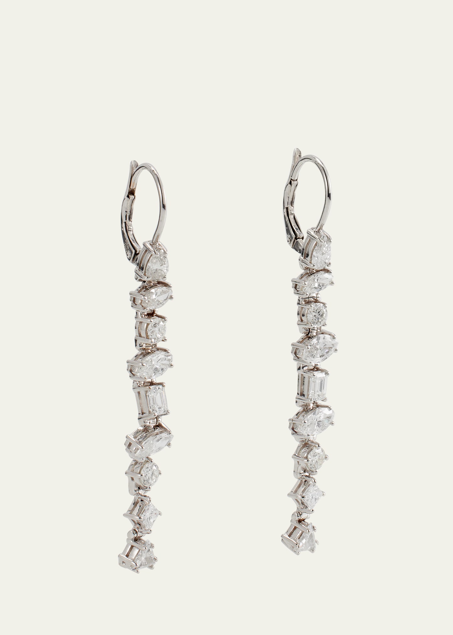 18k White Gold Irregular Linear Diamond Earrings