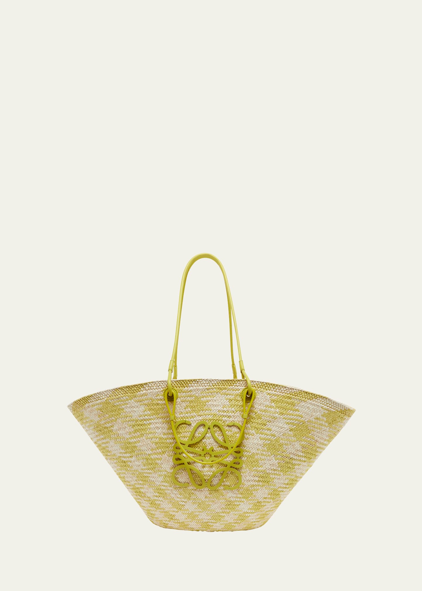 Large Anagram Basket Tote Bag in Checkered Iraca Palm
