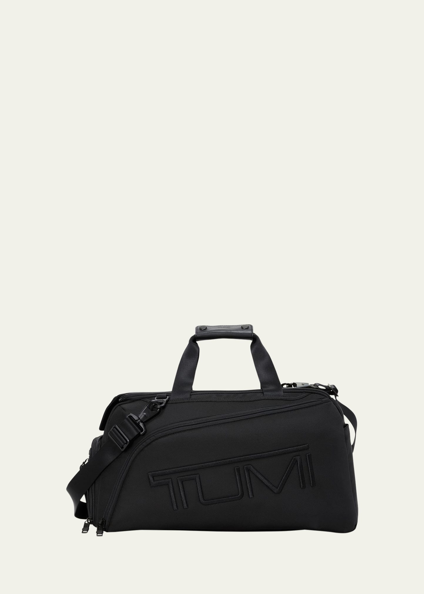 Tumi Golf Duffel Bag In Black