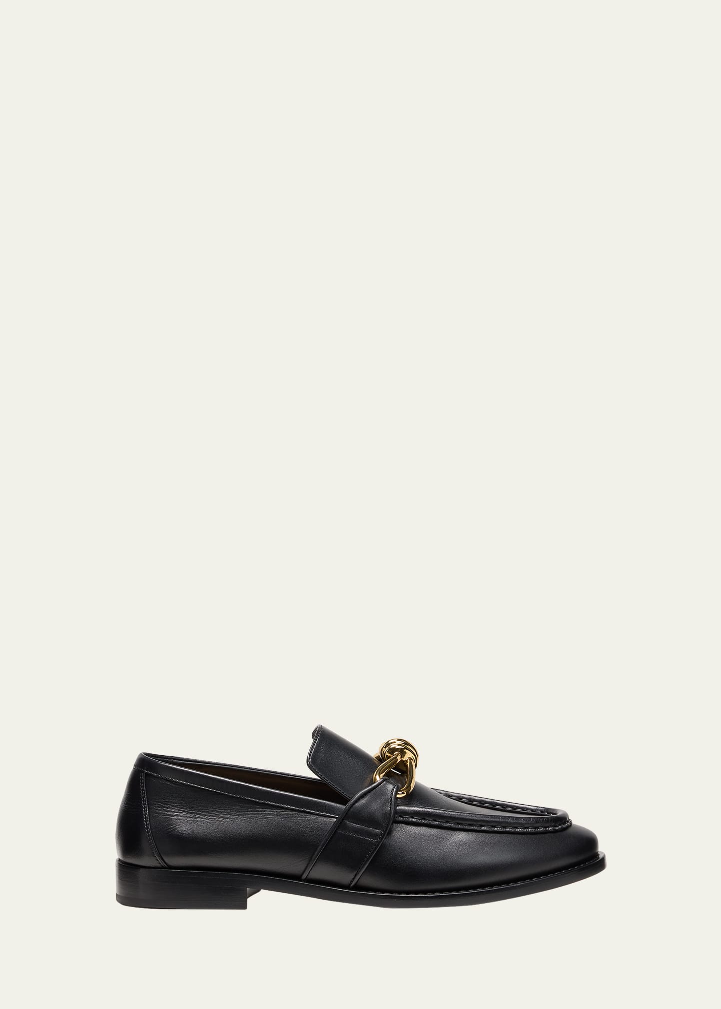 Bottega Veneta Astaire Knot Plaque Leather Loafers In Black