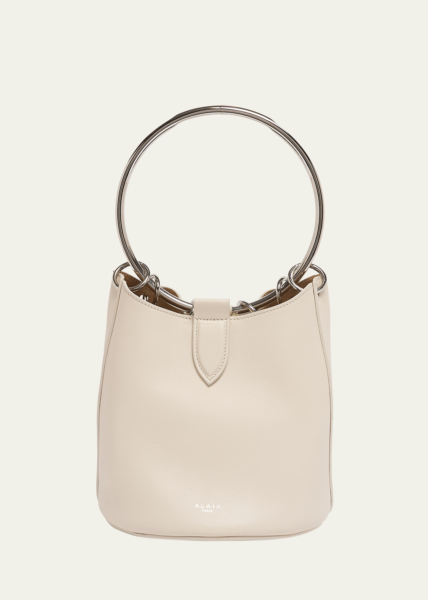 Medium Ring Bucket Bag in Leather