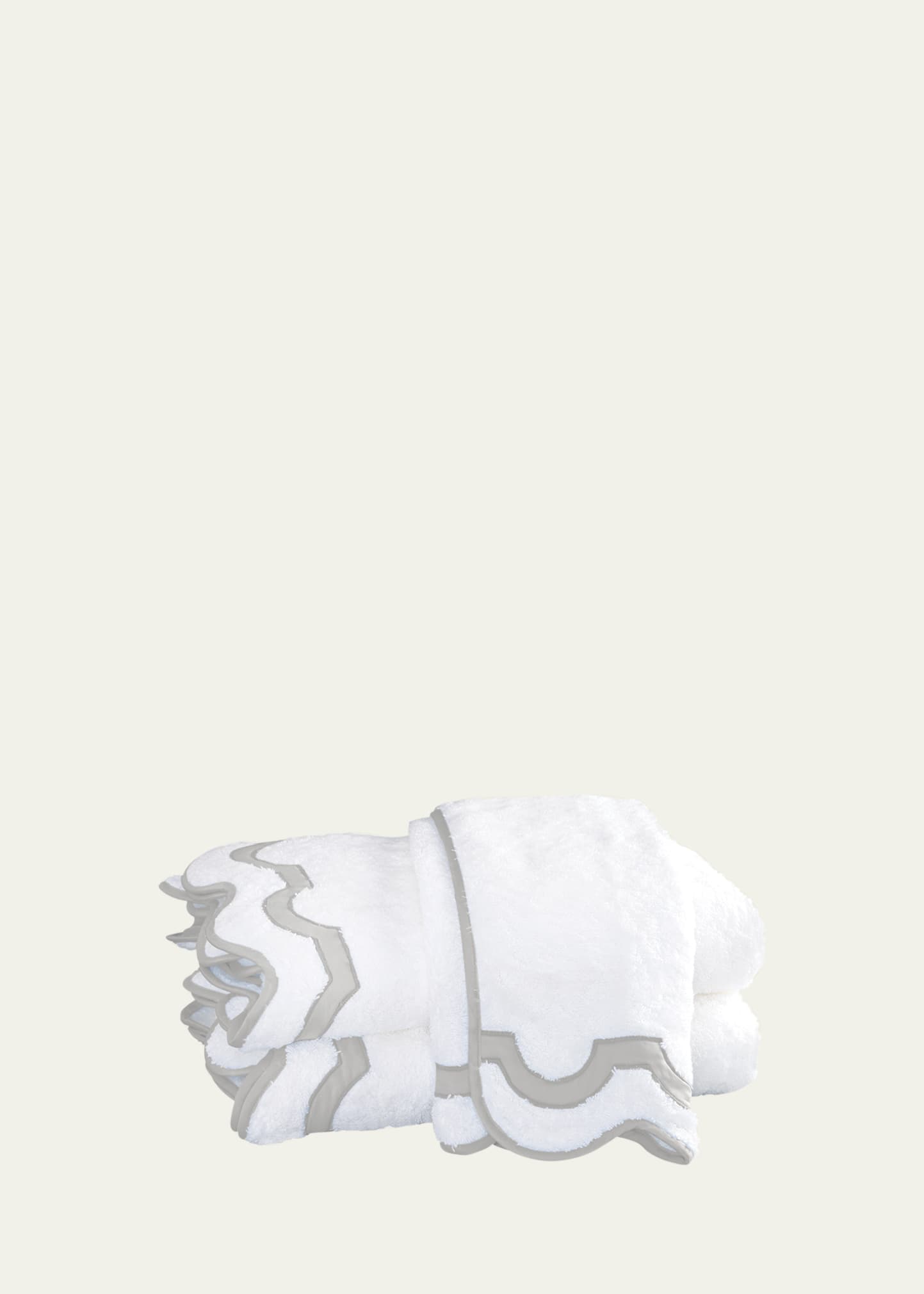 Matouk Mirasol Bath Towel In Silver