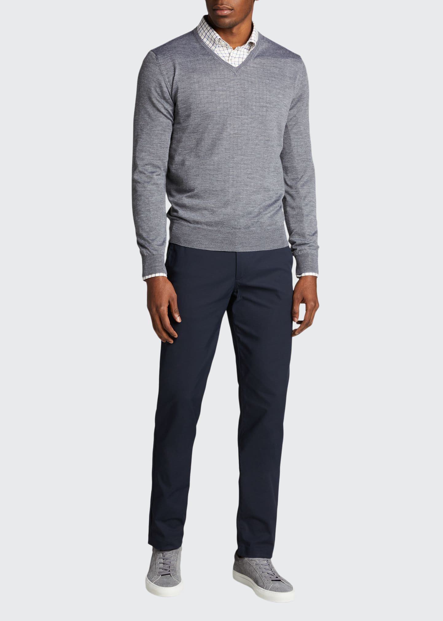 Bergdorf Goodman Men's Solid Cashmere V-Neck Sweater
